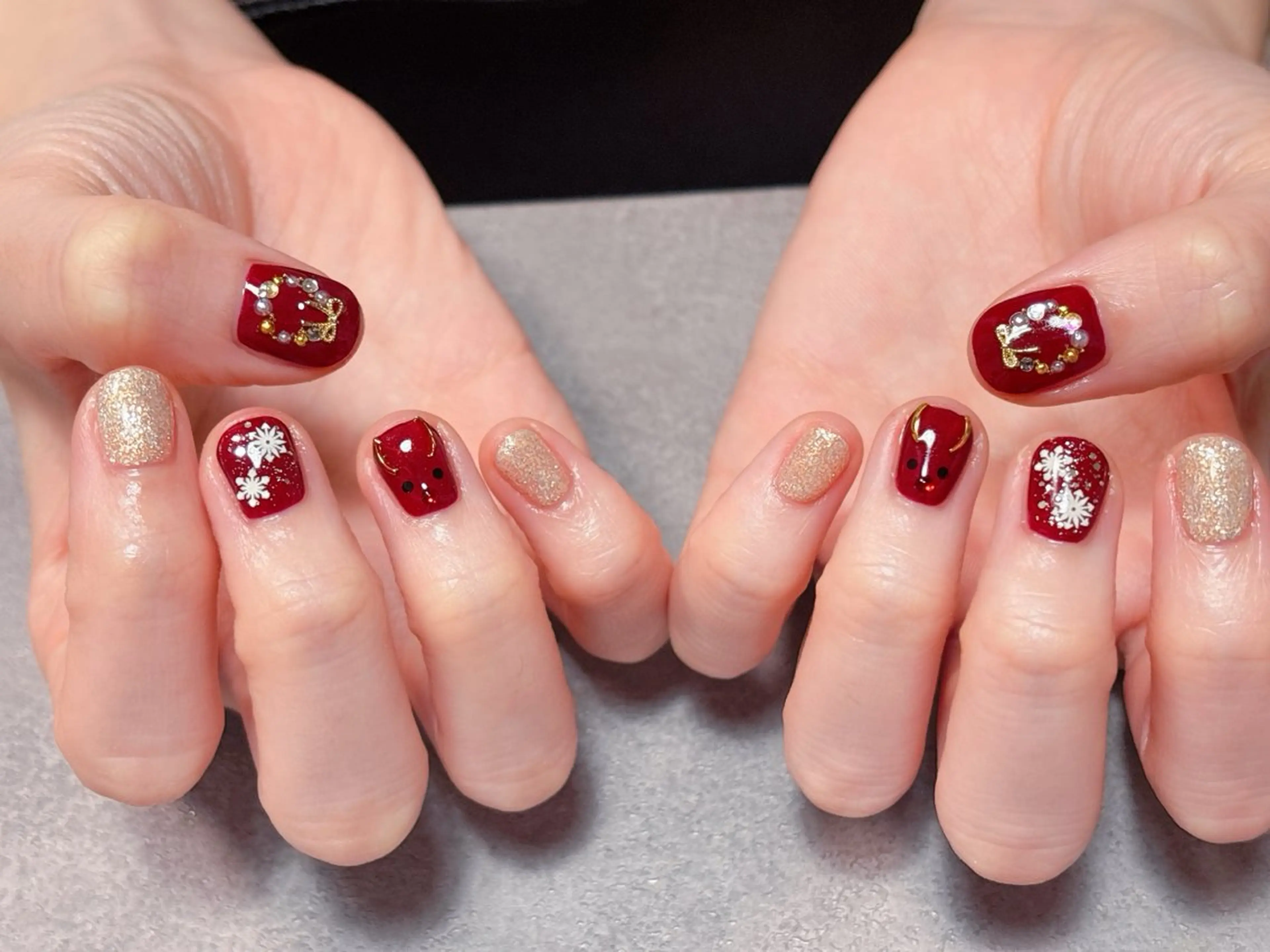 ネイル アートネイル ジェルネイル 韓国ネイル マグネットネイル パラジェル ハンドネイル ハンドケア ゆ か_Nails💫のネイルデザイン