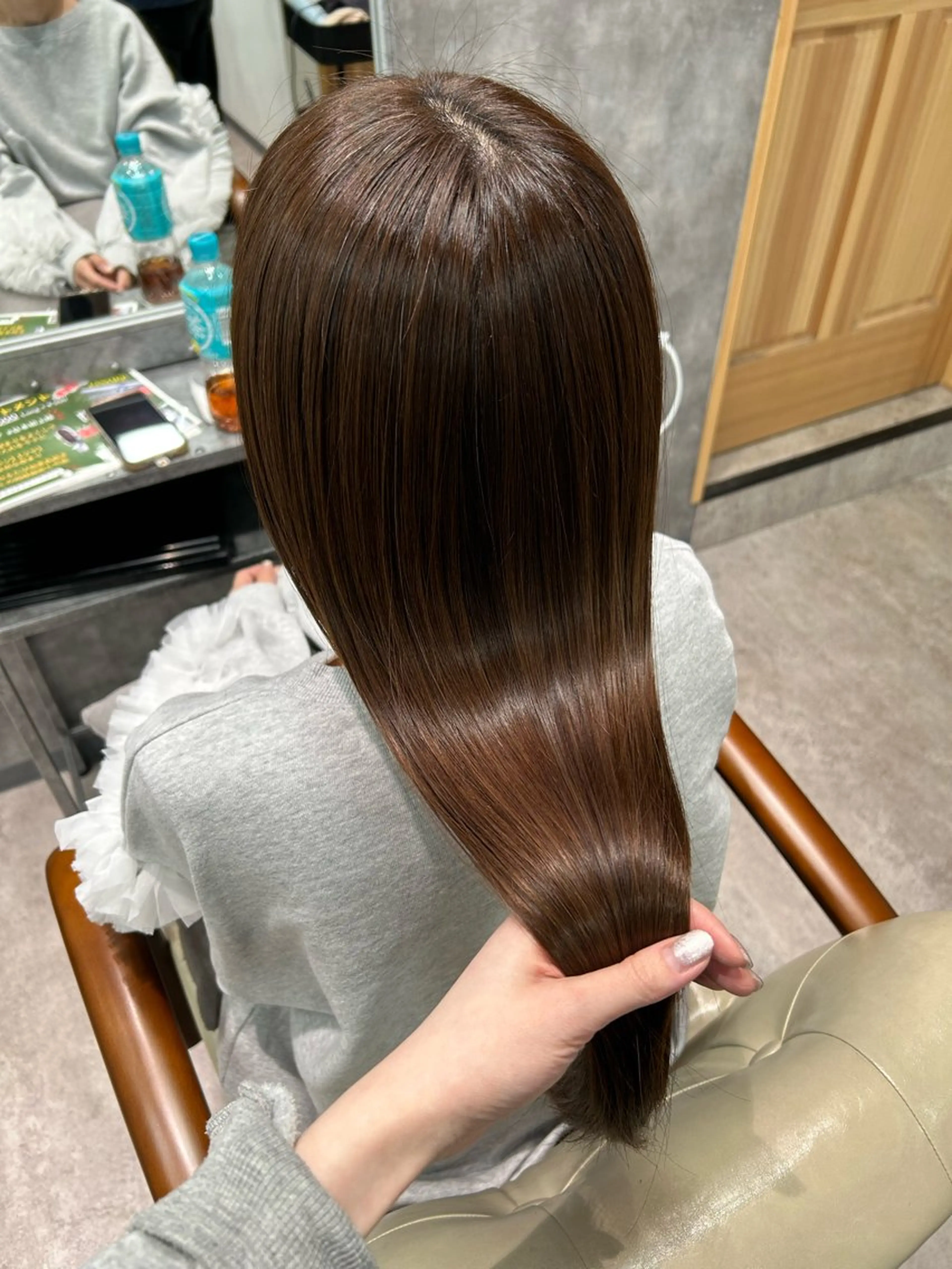 【韓国式髪質改善】ケラチントリートメント+韓国艶カラー¥17600の写真