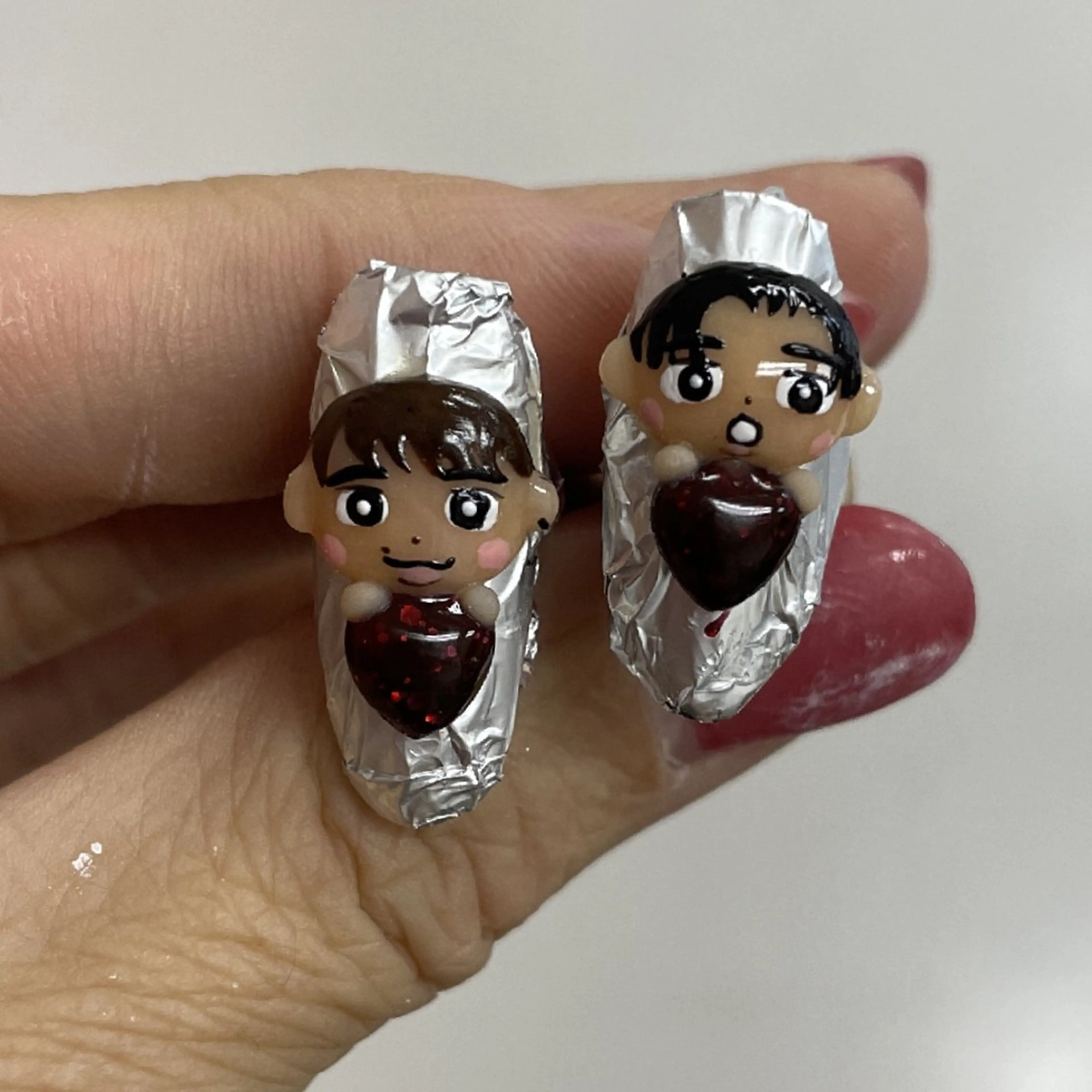 ネイル オーロラネイル 成人式 フレンチネイル ハート 韓国ネイル MELODY BEAUTY SALON所属・Melody  スカルプ専門店のネイルデザイン