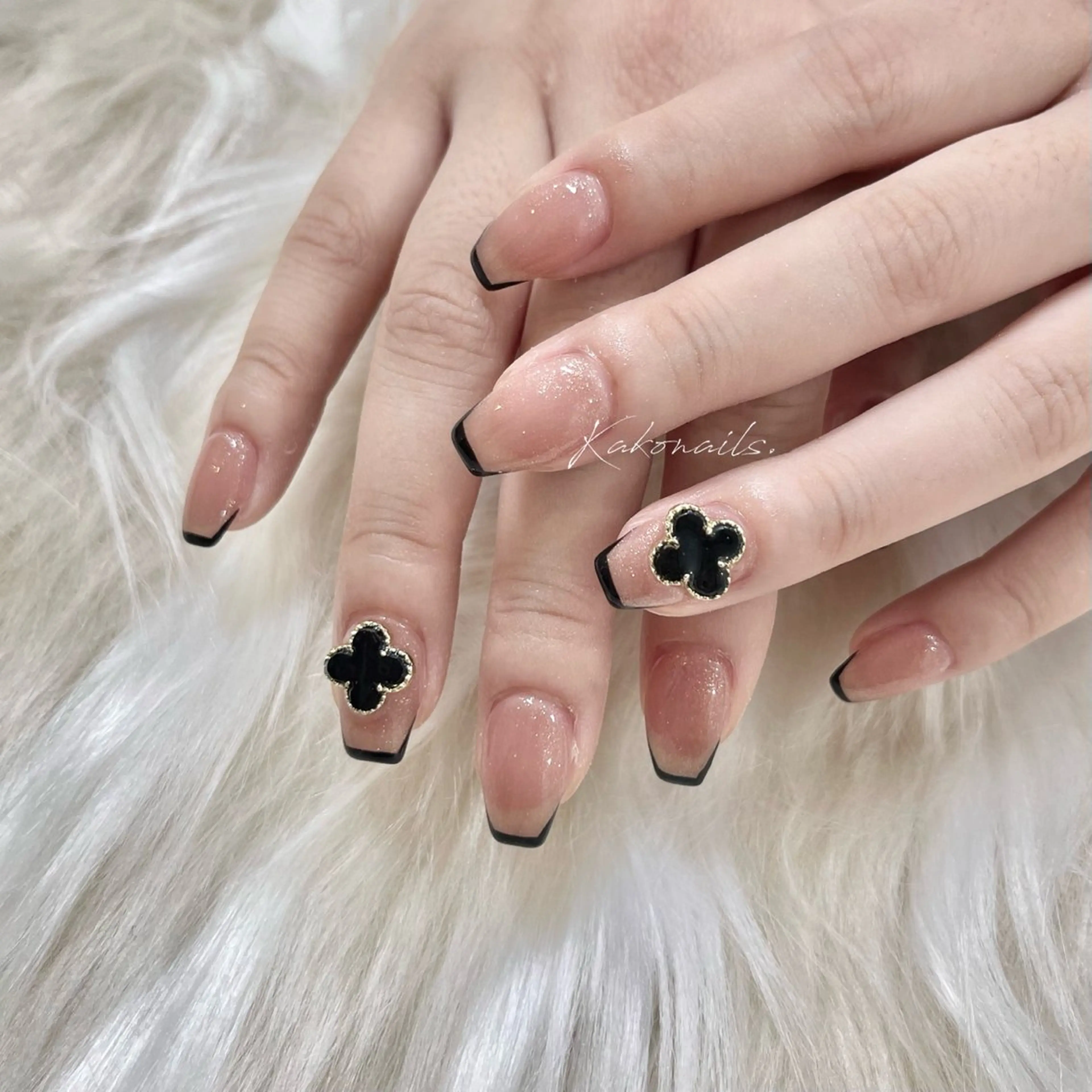 ネイル ハンドネイル フットネイル KAKO momo京橋のネイルデザイン