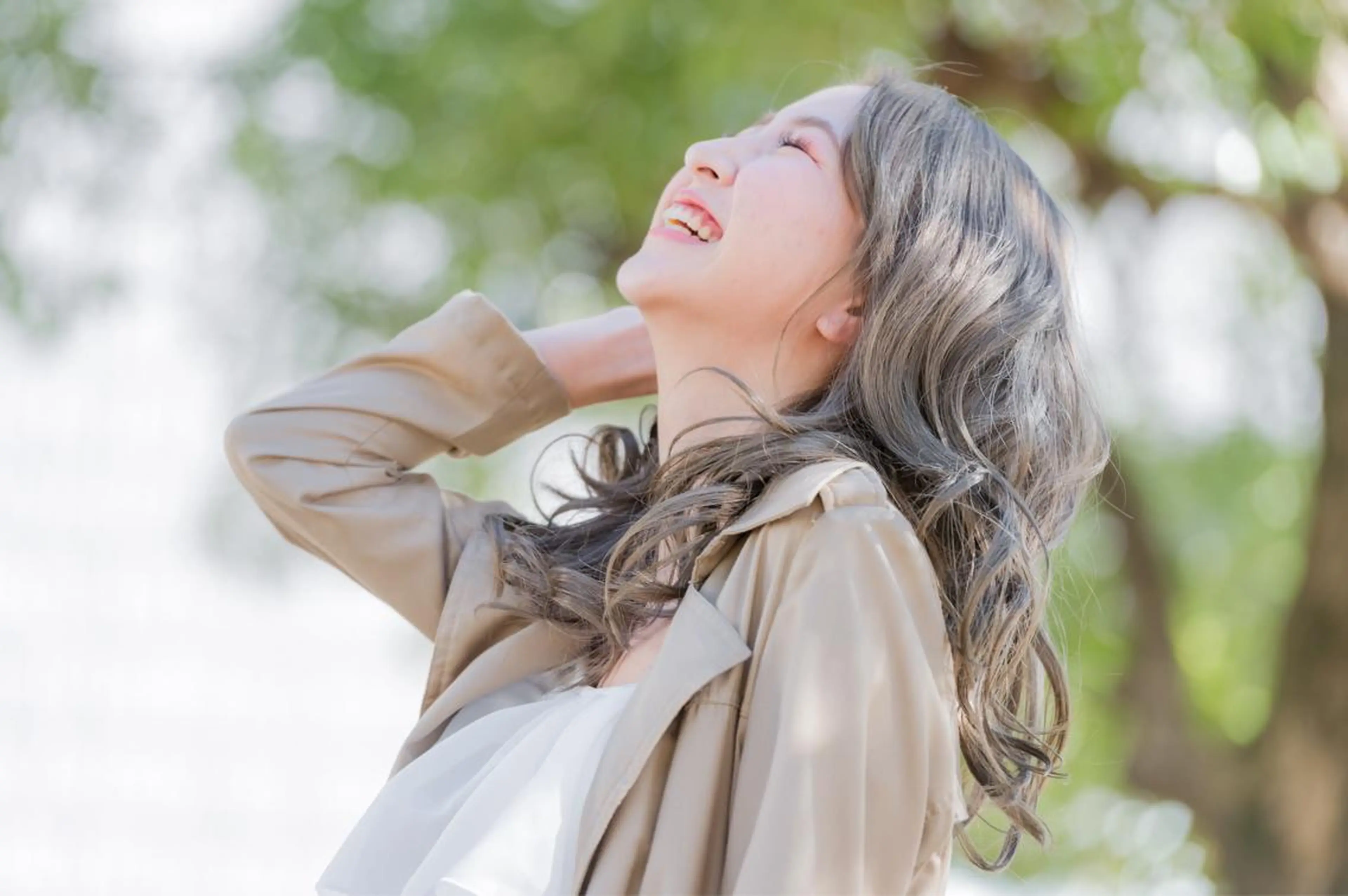 セミロング LOCO Ko-kiのヘアスタイル