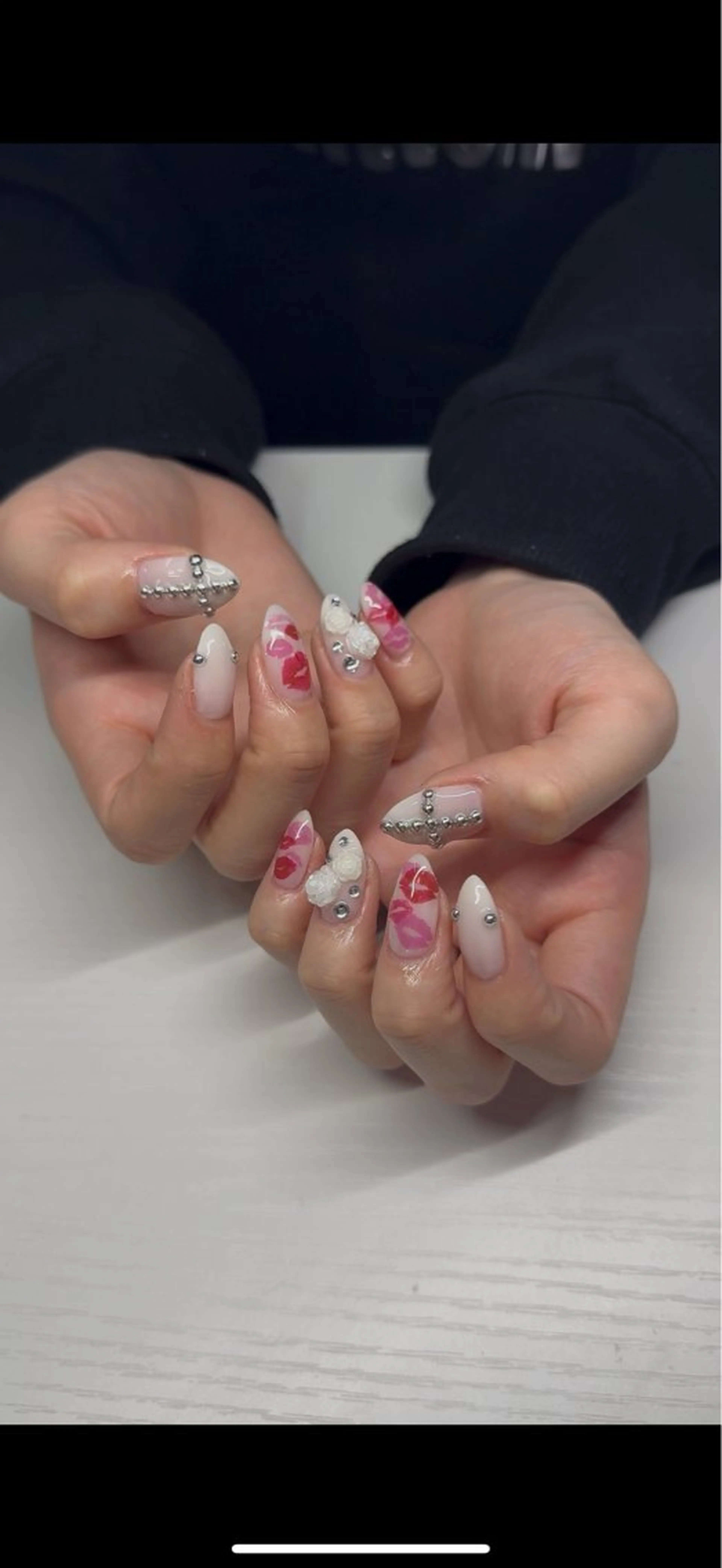 ネイル 持ち込み ハンドネイル Sarina ⋆⭒˚のネイルデザイン