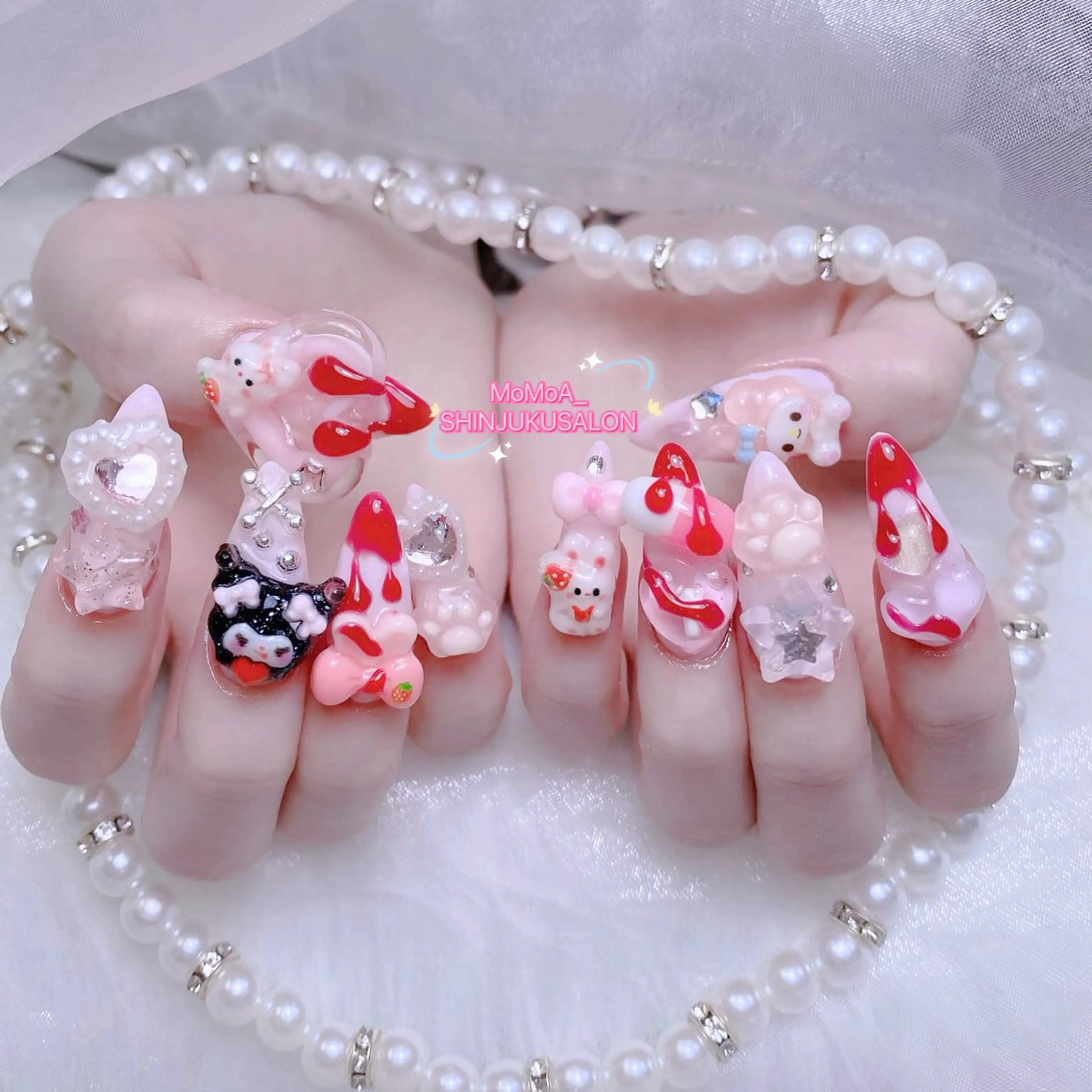 ネイル 成人式 ジェルネイル ロングネイル マグネットネイル 大理石ネイル(マーブル) Momoa nail salon所属・MoMoA Nail ネイル長さ出し専門店のネイルデザイン