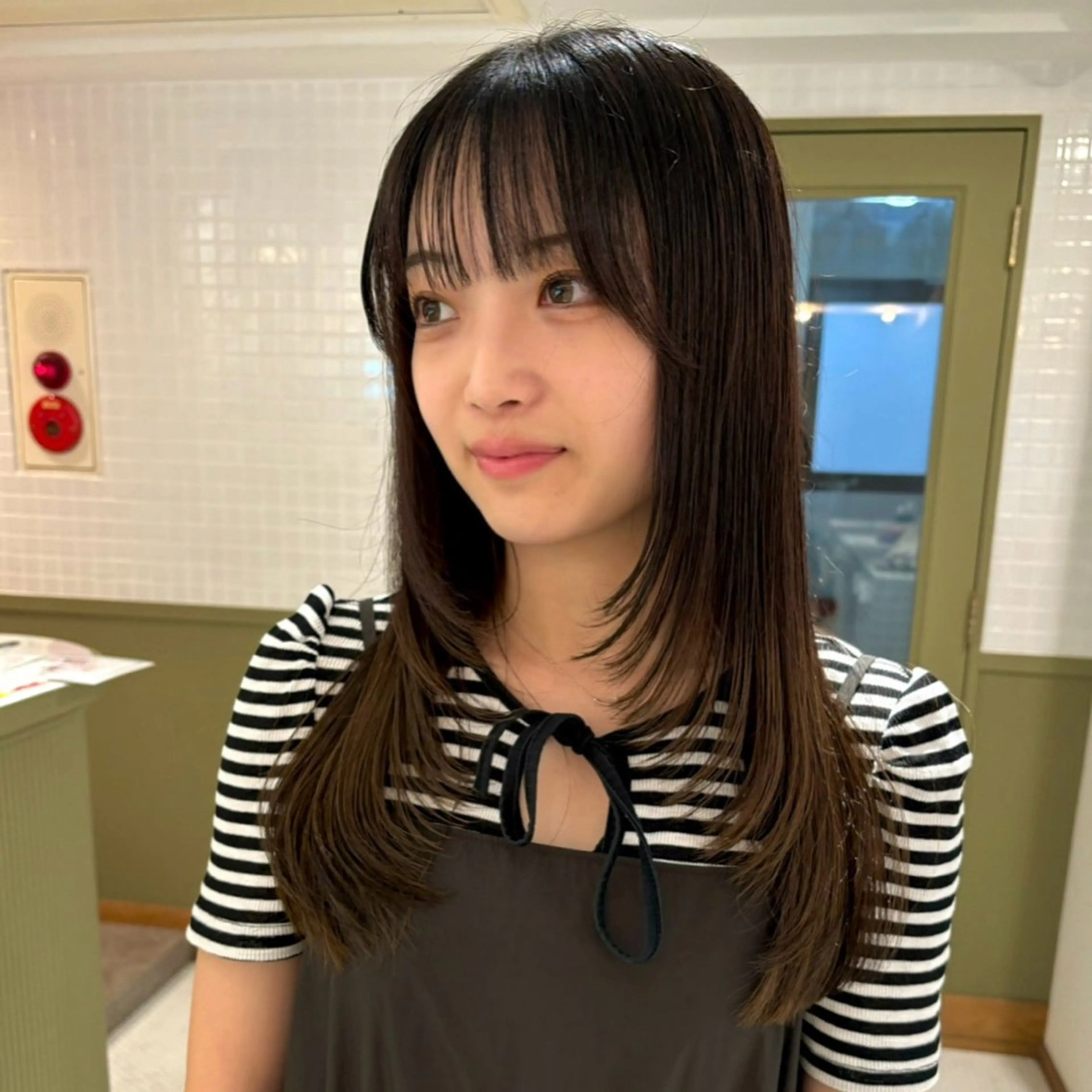 セミロング カット 🎯🦖ʜᴀɴᴀ /ᴇᴍᴍᴇ 🌷🥤のヘアスタイル