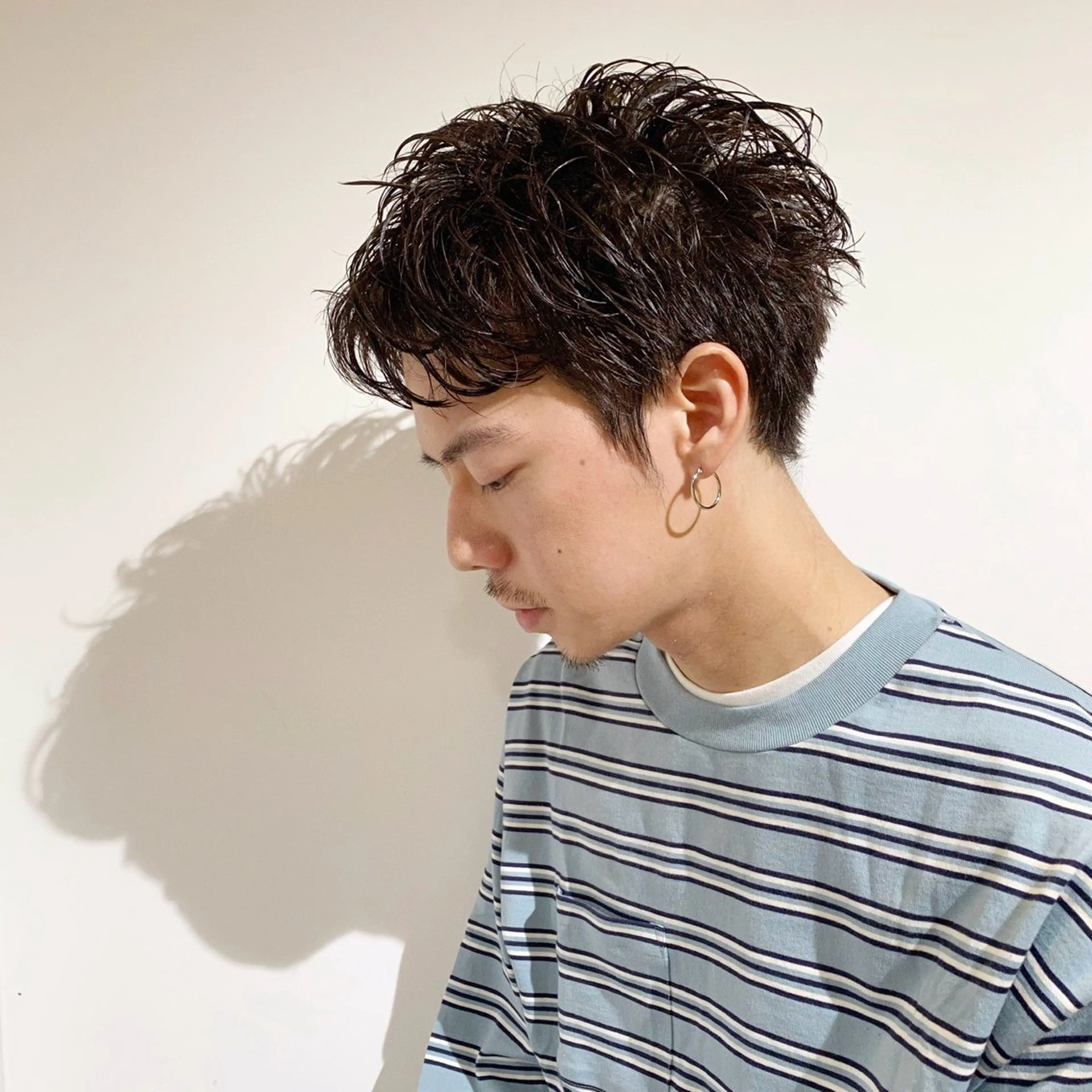 ショート カラー メンズ スパイキーショート 黒髪 ブルーカラー ブルーブラック ショートヘア カット ヘアカラー GO TODAY SHAiRE SALON Arc店所属・🉐メンズヘア特化 men's/ケンイチのヘアスタイル