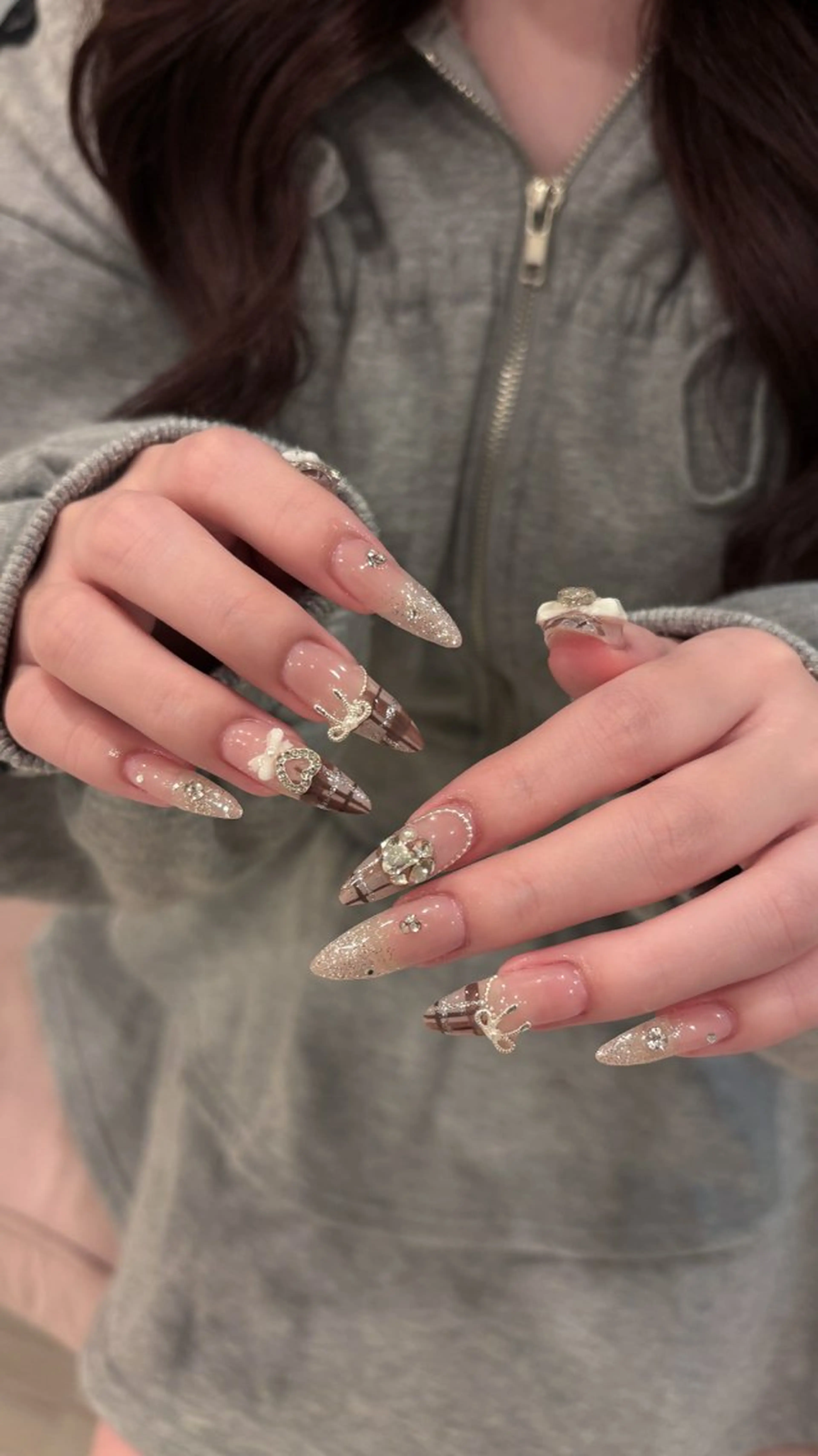 ネイル ハンドネイル 名古屋ワンホンネイル 沙理亜のネイルデザイン