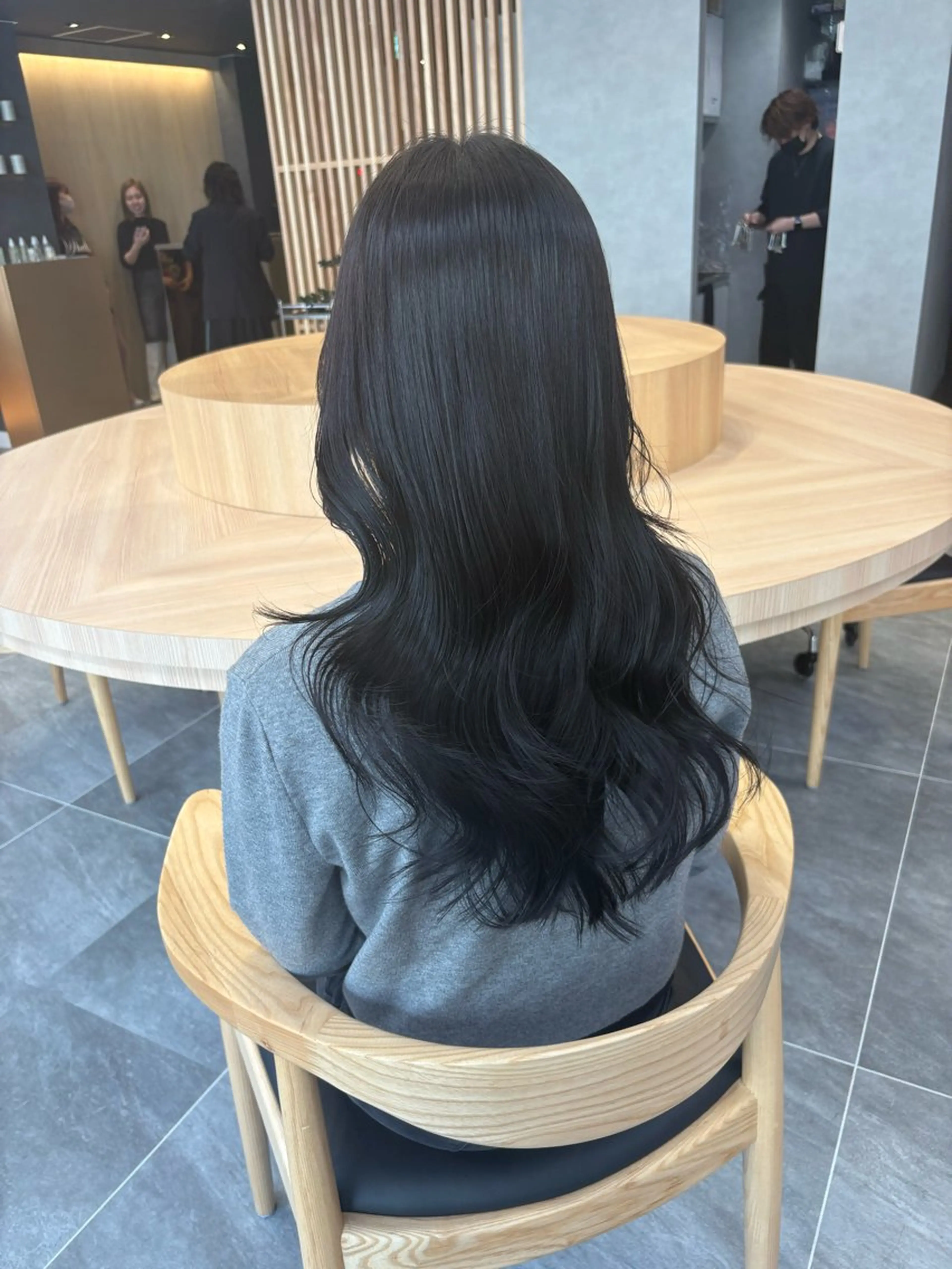 ロング カラー カット ヘアカラー トリートメント ヘッドスパ ヘアセット nana【艶髪】/ 顔まわり/縮毛矯正のヘアスタイル