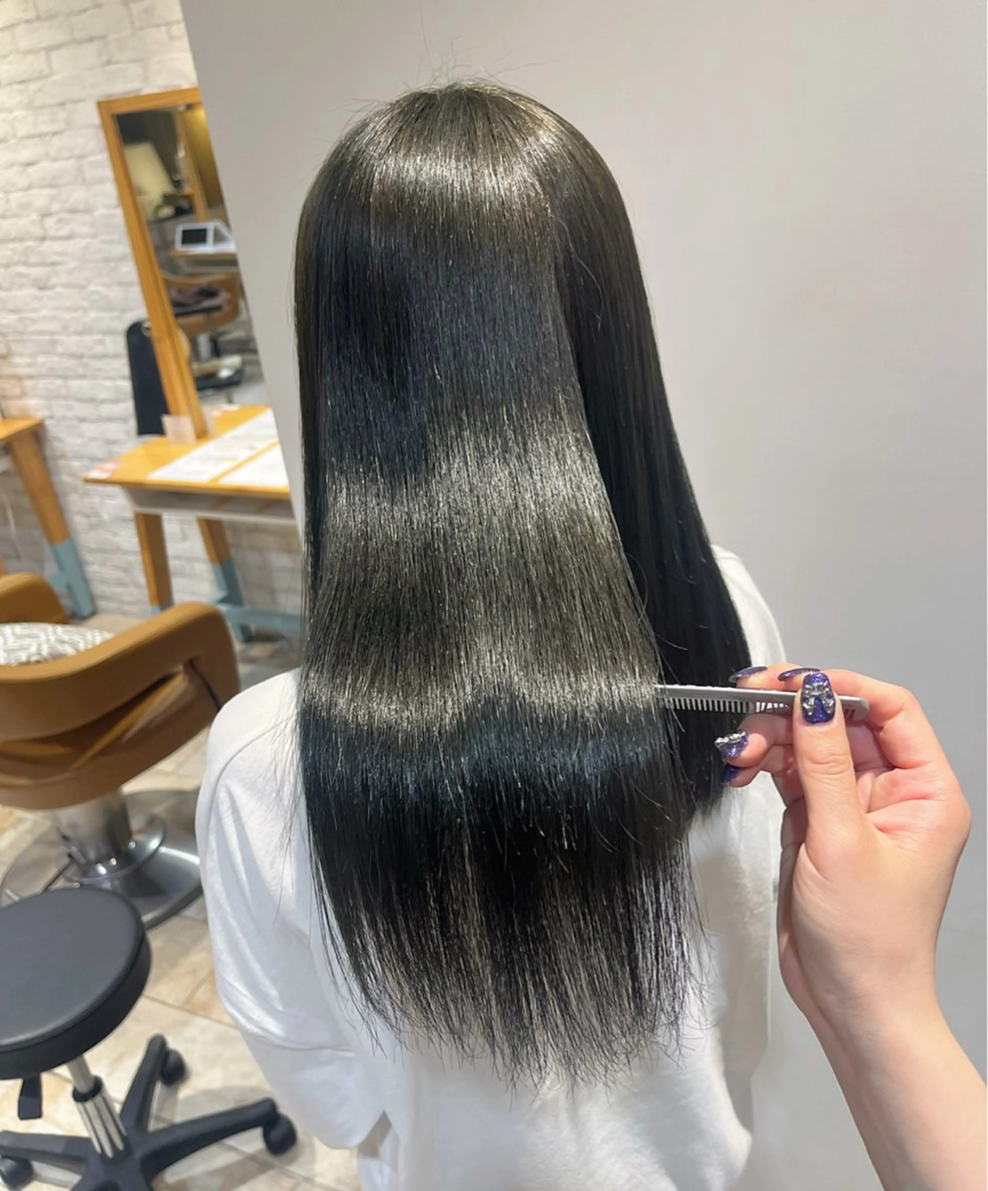 ロング カラー ブリーチ オリーブカラー 髪質改善 トリートメント 【垢抜け艶カラー】 ♡⃛Mirai♡⃛のヘアスタイル