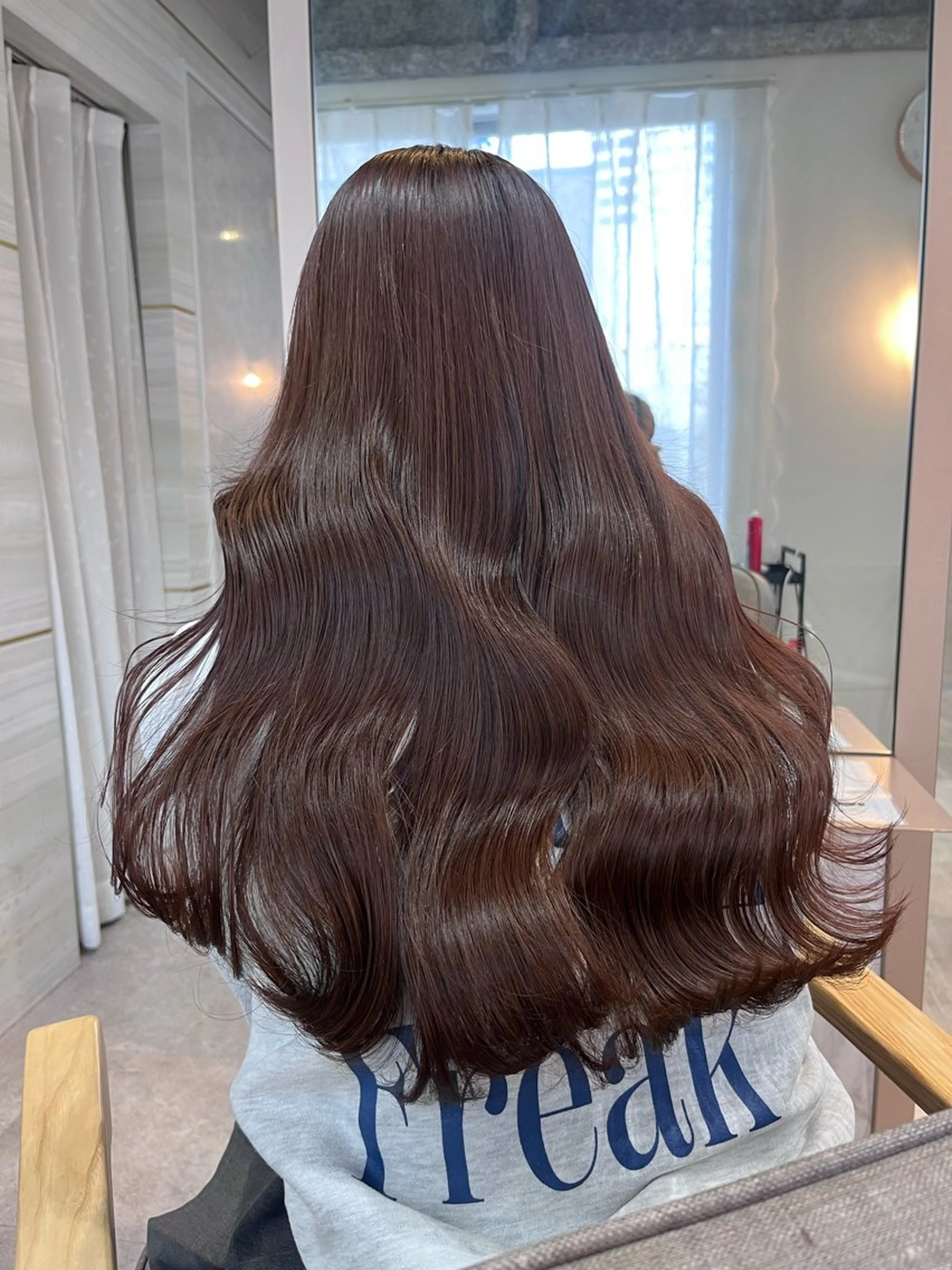 ロング カラー ブラウンカラー ショコラブラウン elubylovis mana💜のヘアスタイル