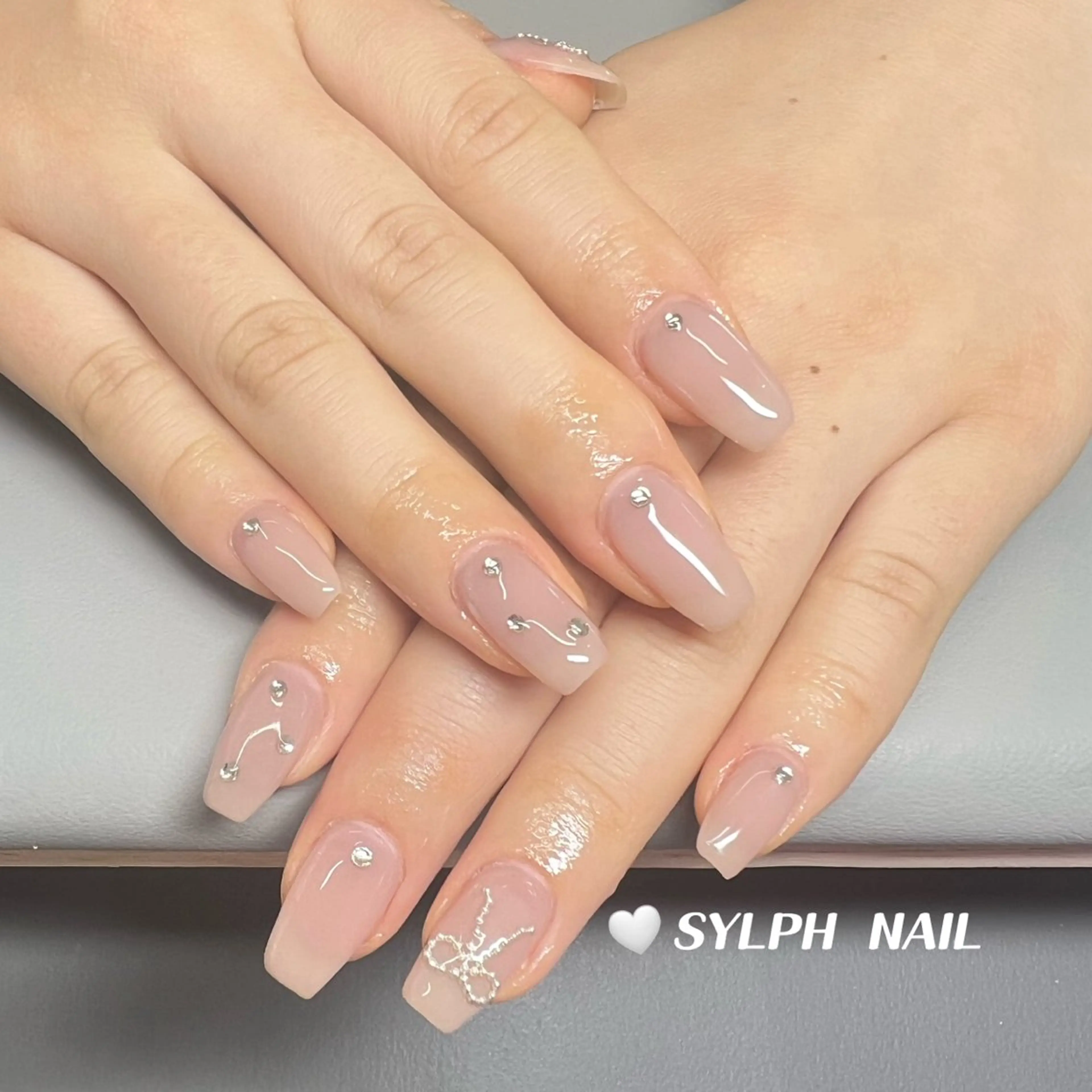 ネイル ハンドネイル Trend Nail シルフのネイルデザイン