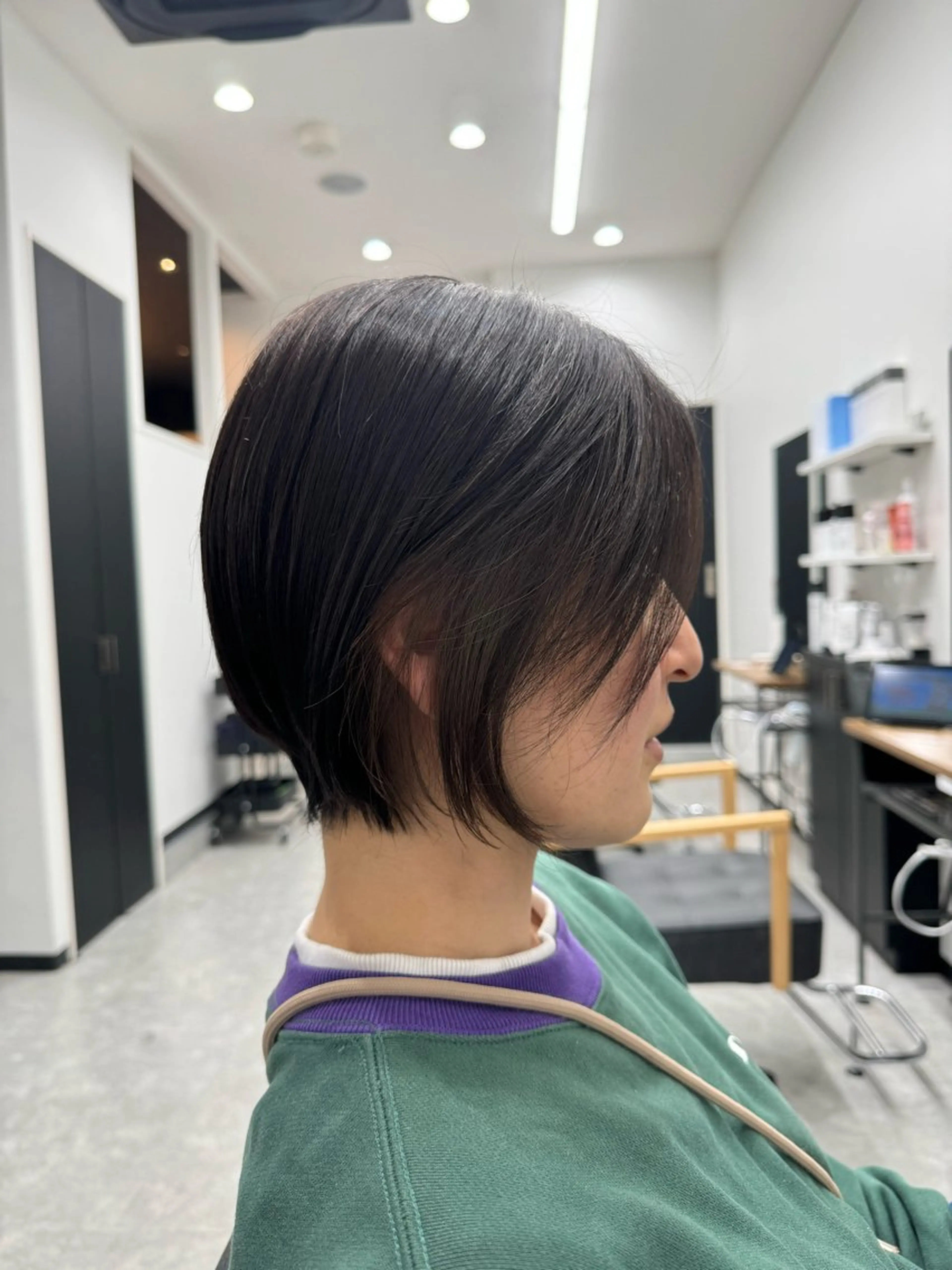 ショート カラー ショートヘア nil所属・𝘀𝗮𝗲/柏の葉 / パーマモデルのヘアスタイル