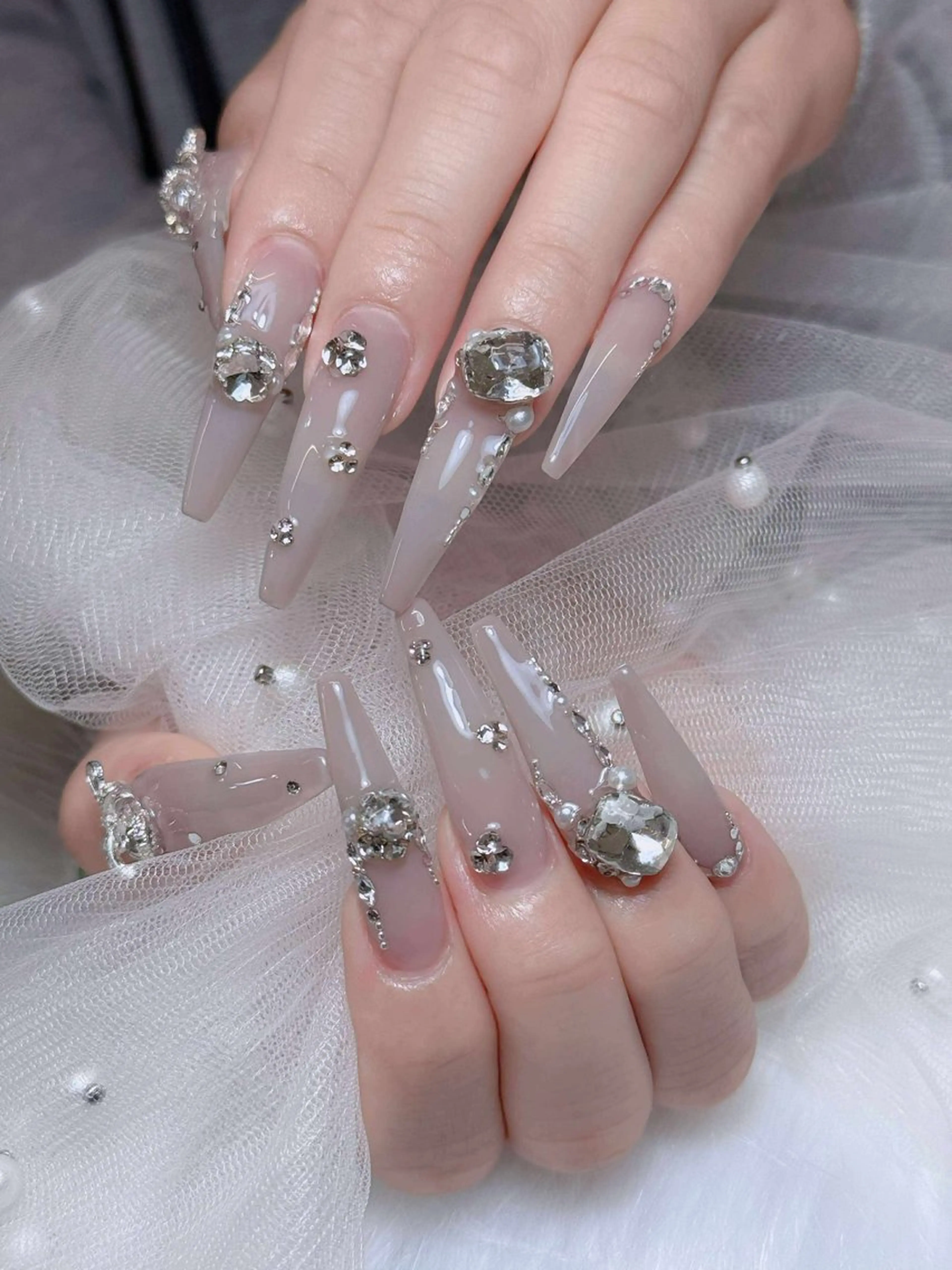 ネイル オーロラネイル チークネイル フットネイル フレンチネイル ハロウィン ハンドネイル Lumi Nail 新大久保3‘のネイルデザイン