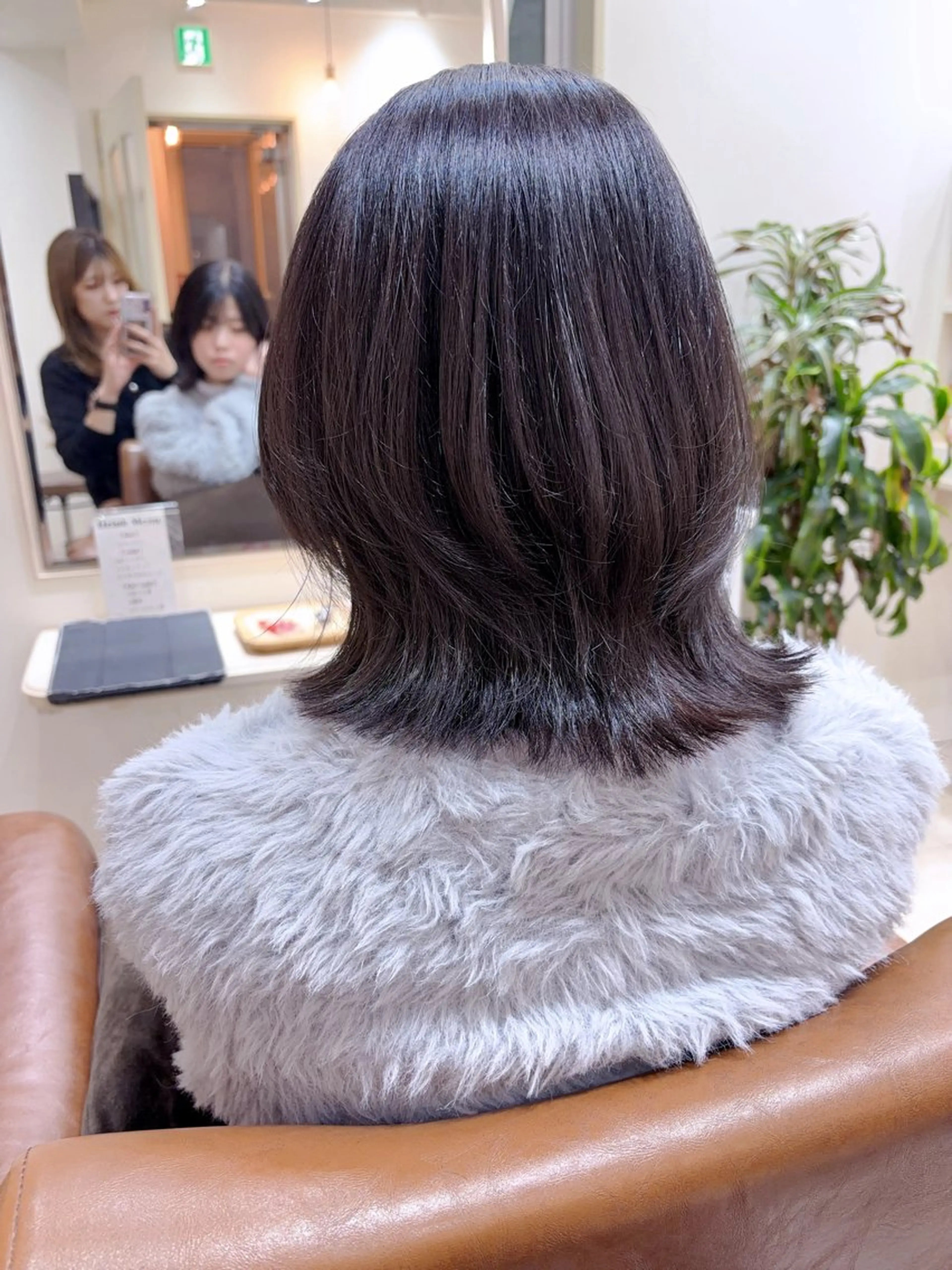 ショート カラー カット ヘアカラー トリートメント 村山 茉衣のヘアスタイル