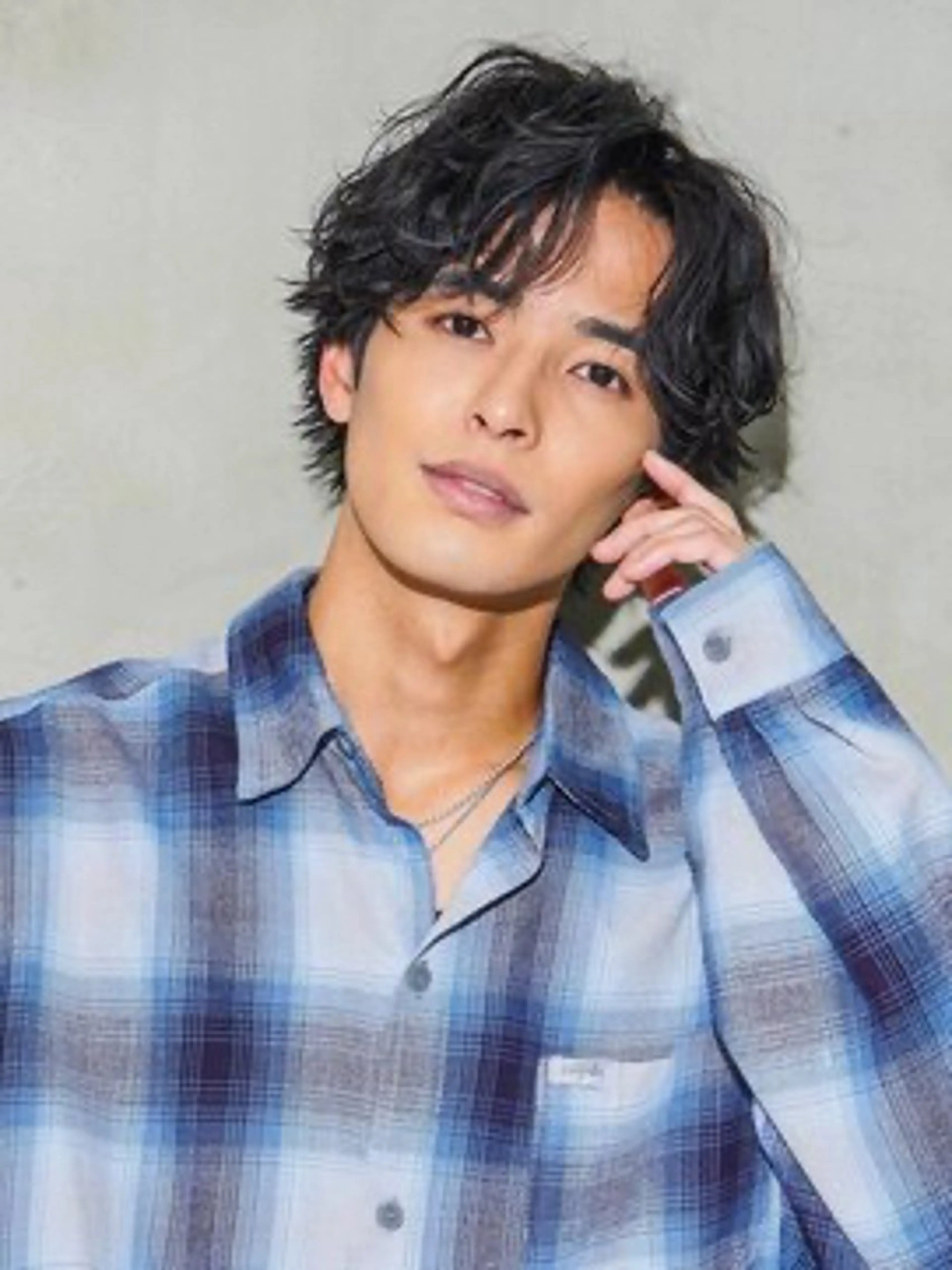 パーマ メンズ カット パーマ ✖️リーアキト LEEAKITO✖️のヘアスタイル