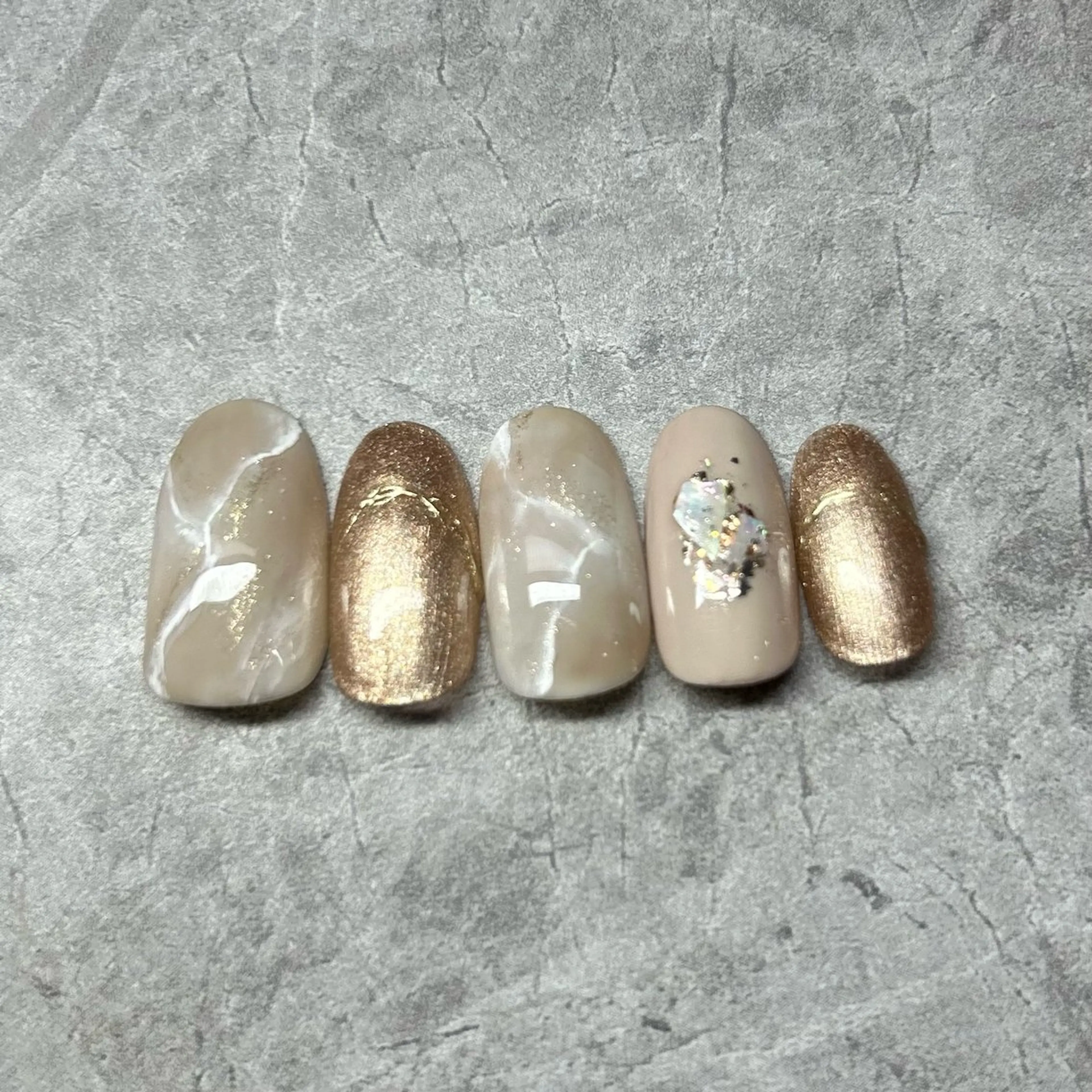 ネイル REVE 🌺yuina🌺のネイルデザイン