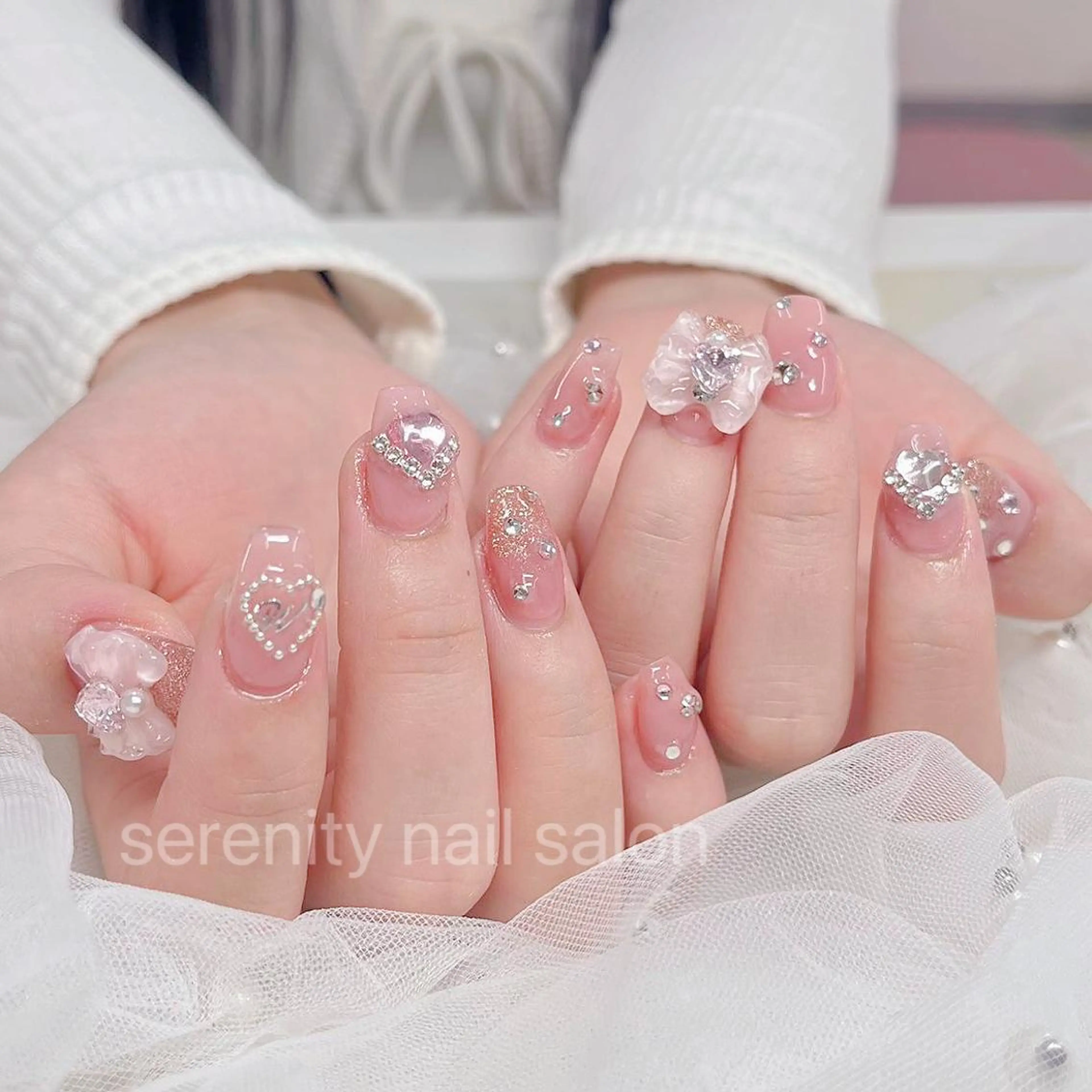 ネイル ハンドネイル ハンドケア ✨Serenity ワンホンネイルのネイルデザイン