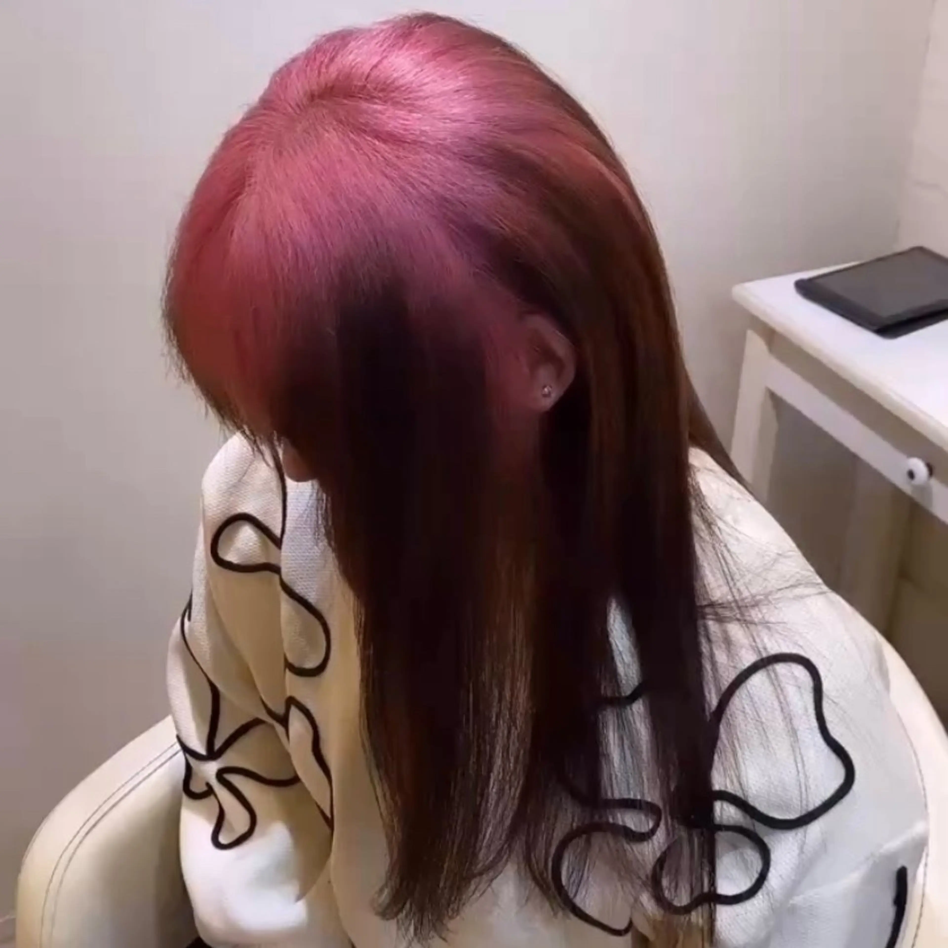 ロング カット ヘアカラー トリートメント ハイトーンカラー 特化型美容師TAKEのヘアスタイル