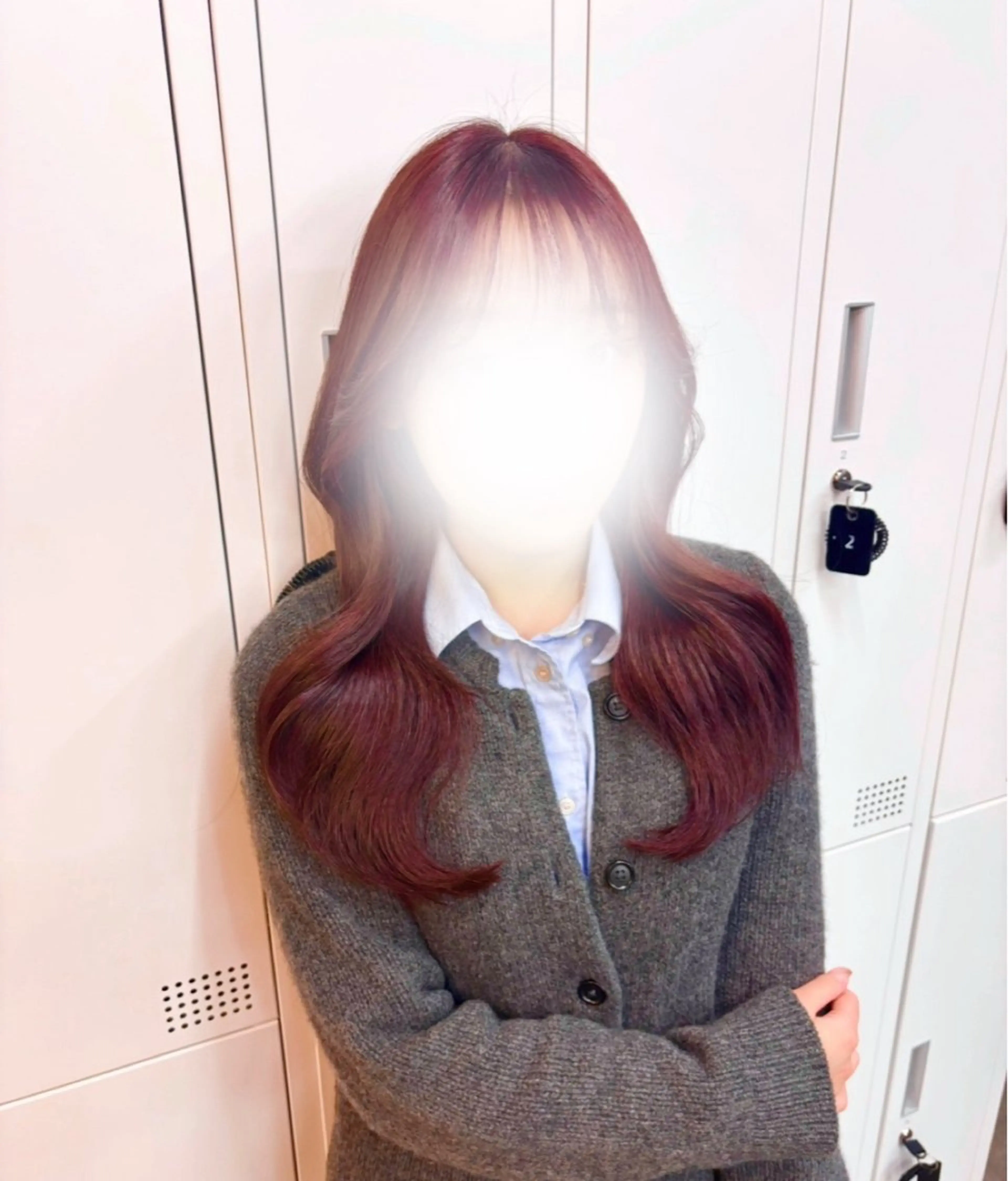 ロング 韓国艶カラー🌙 MANAMIのヘアスタイル