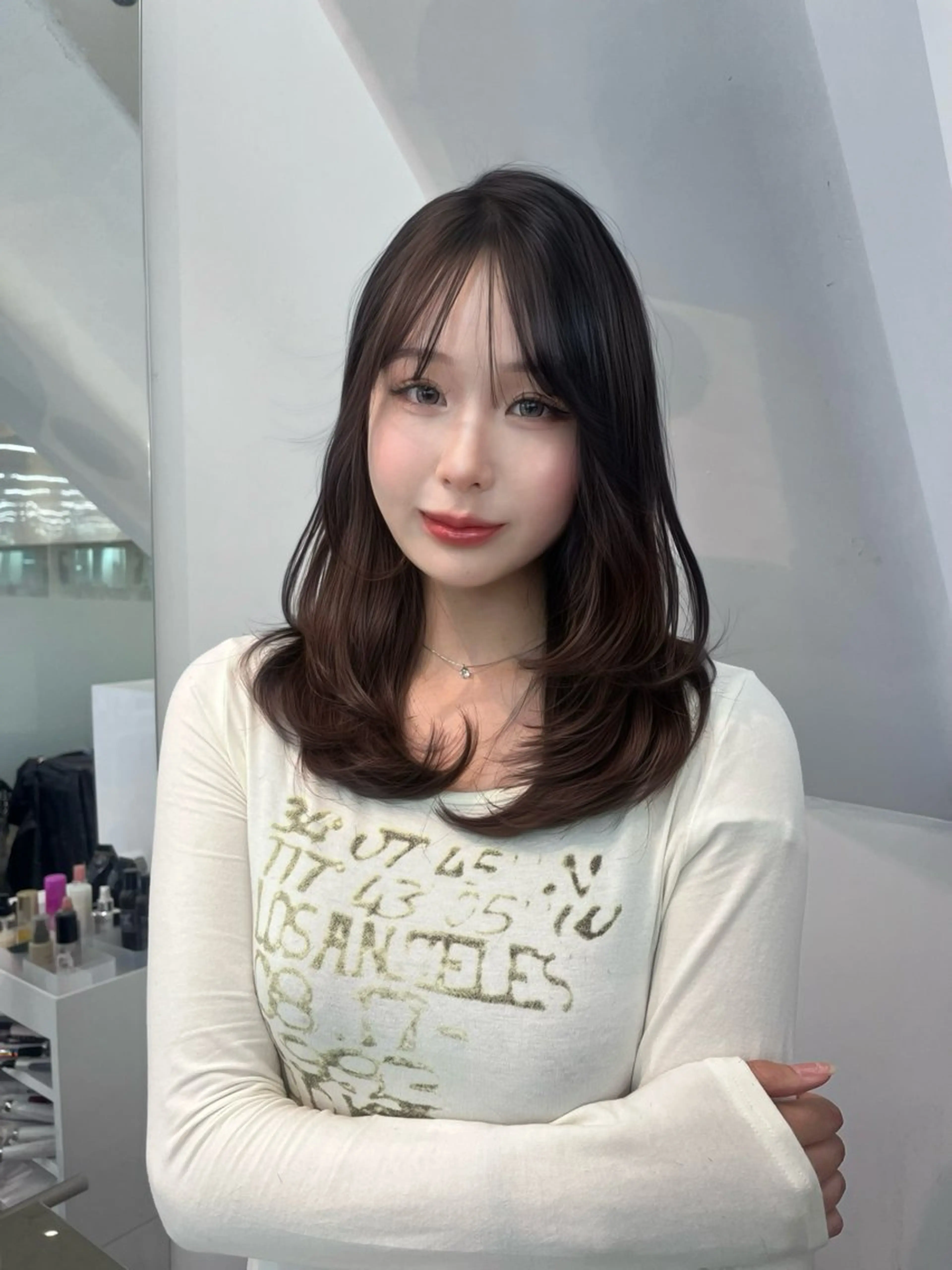 セミロング 愛 メンズフェード特化のヘアスタイル