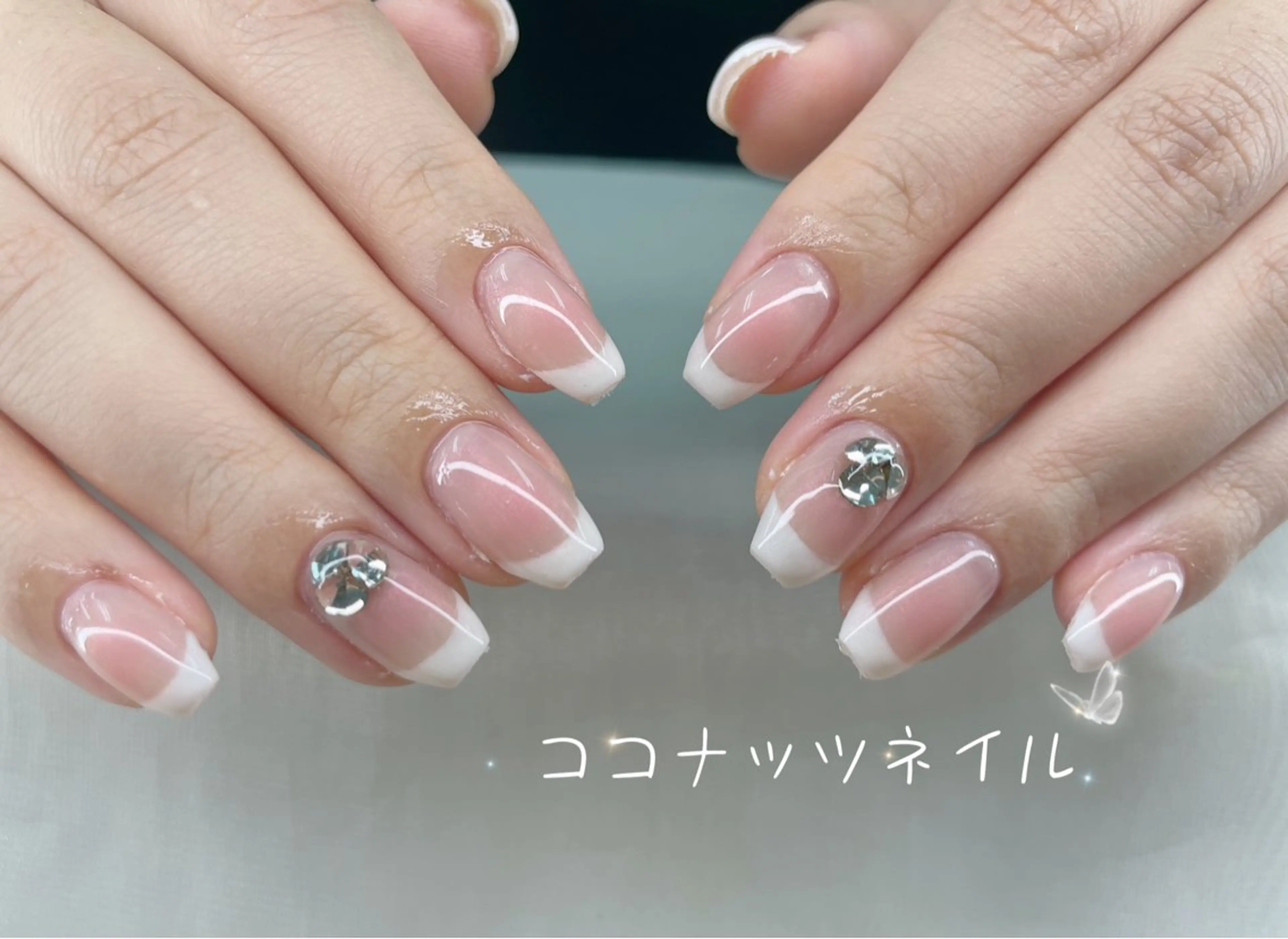 パーマ ニュアンスパーマ ハンドネイル 神田 ココナッツのネイルデザイン