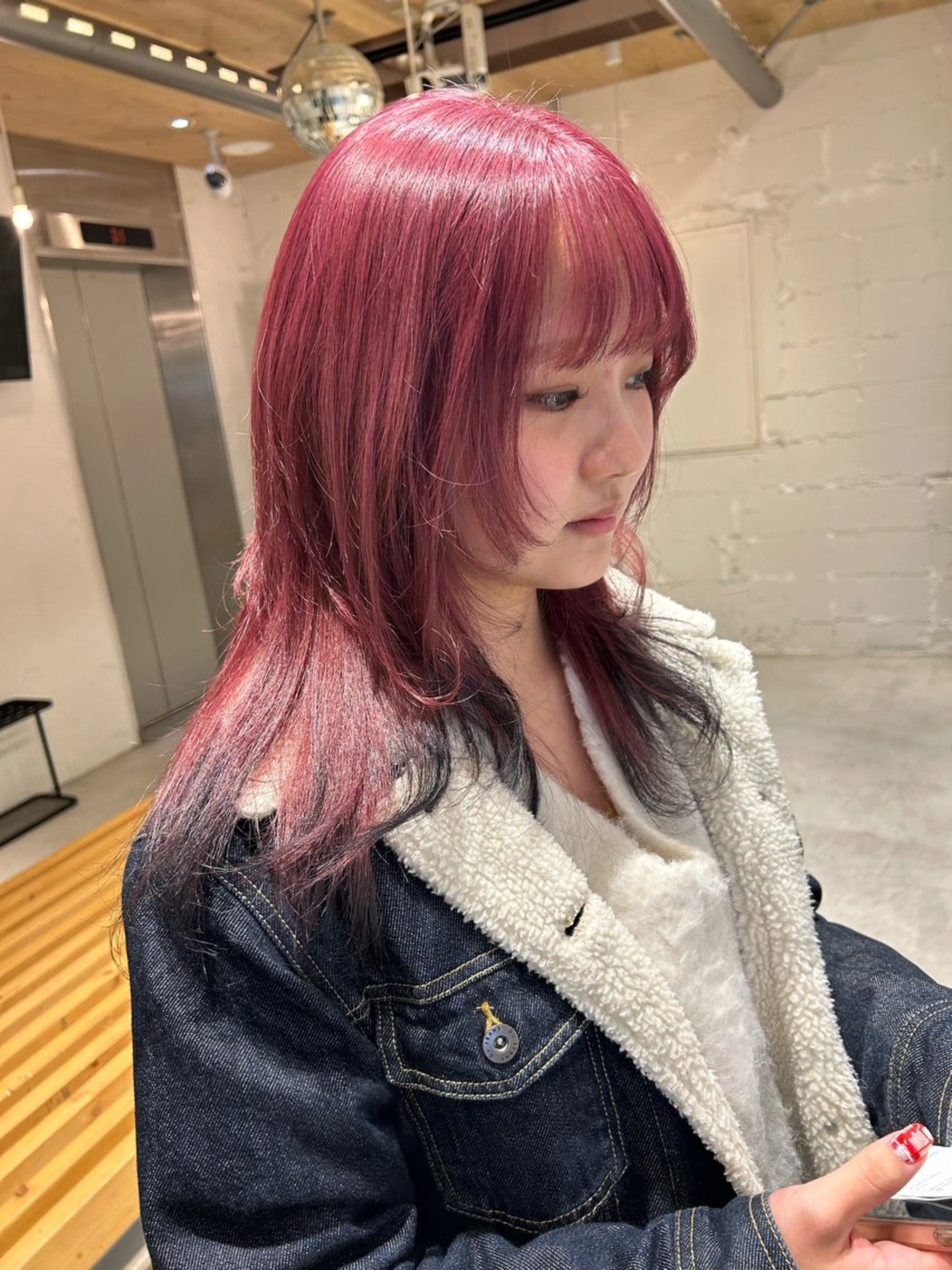 ミディアム カラー カット ヘアカラー トリートメント ✨ブリーチ特化✨ 💚Acchon💚のヘアスタイル