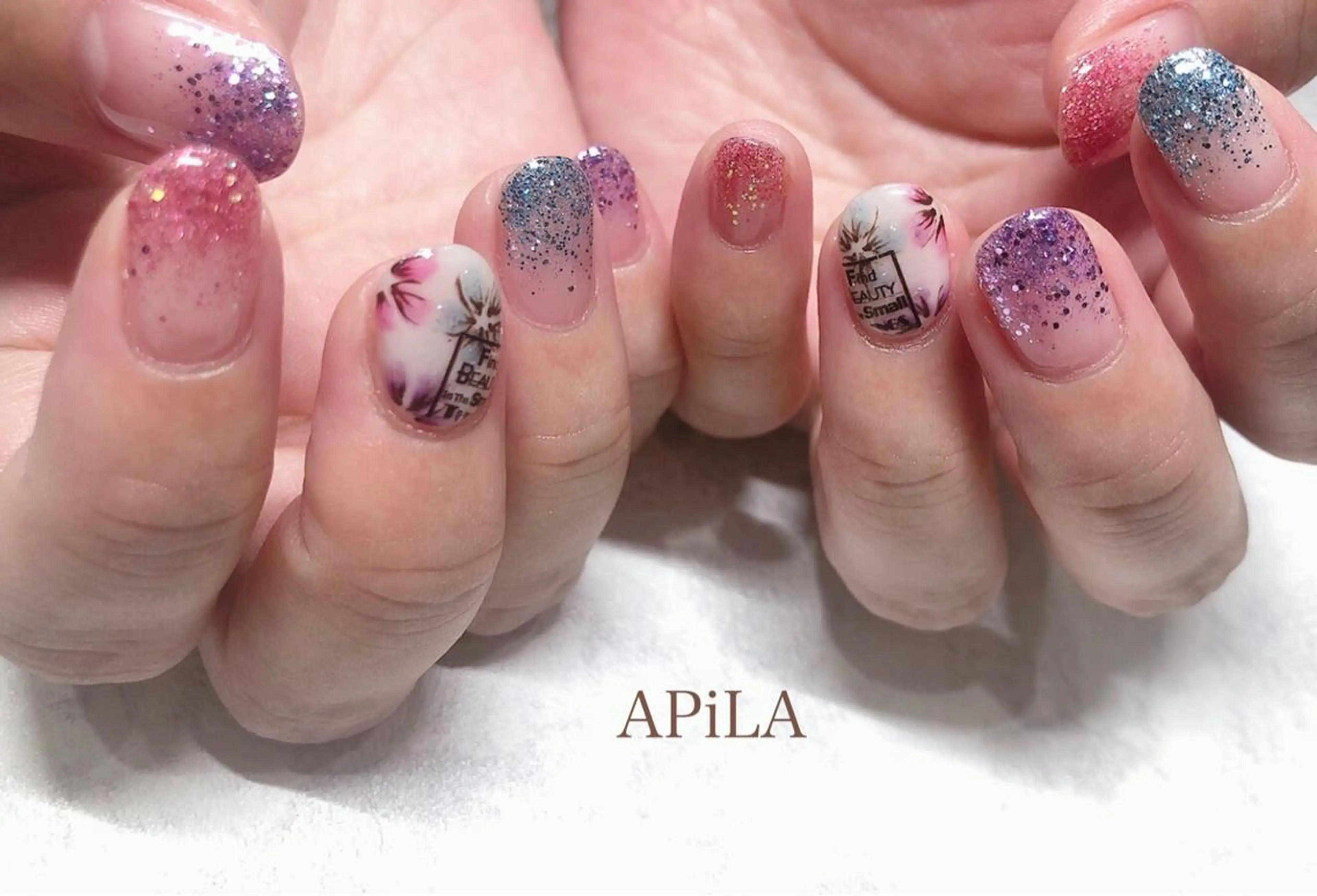 ネイル APiLA 甲斐田のネイルデザイン