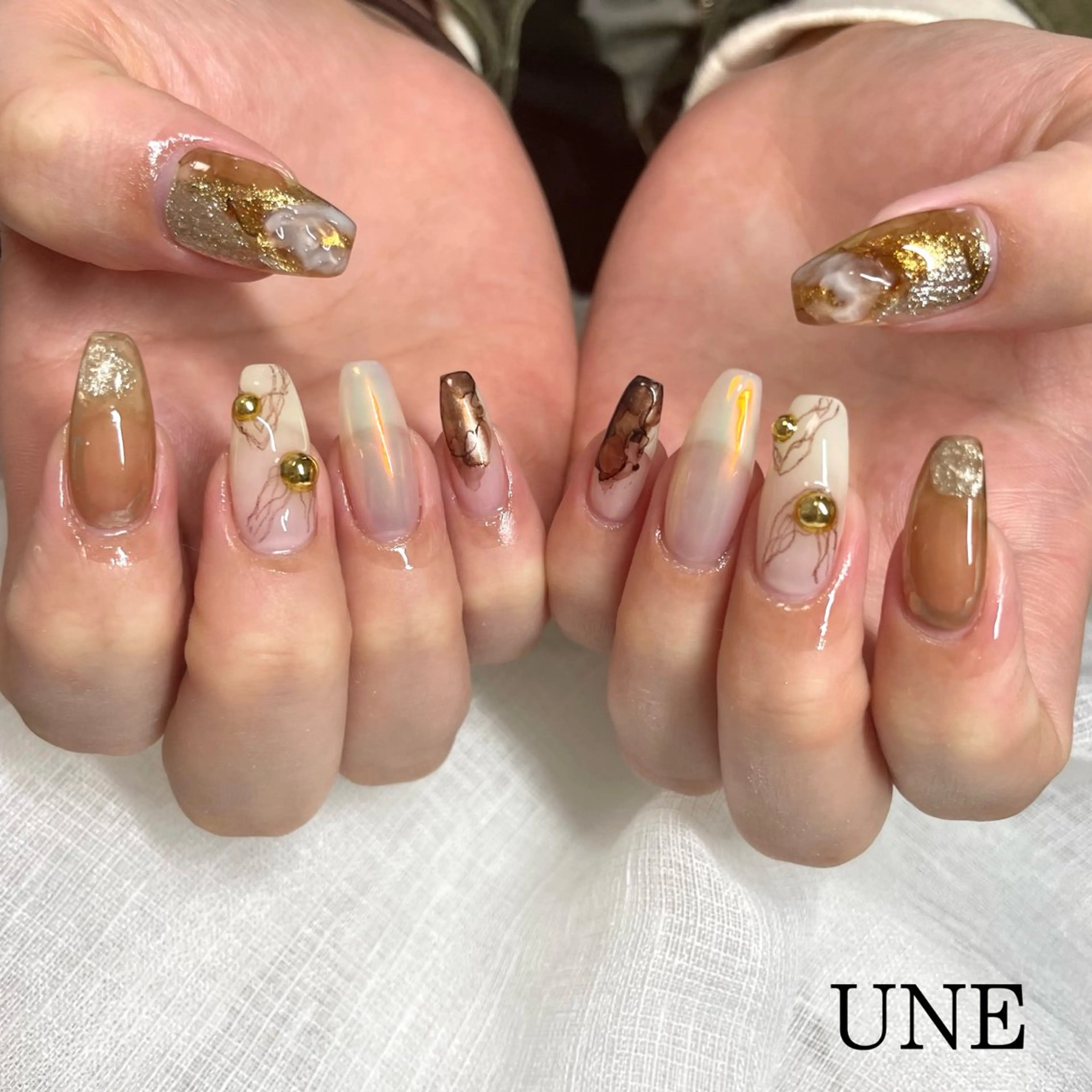 ネイル ニュアンスネイル UNE.【ユヌ】 Jr.NANAのネイルデザイン
