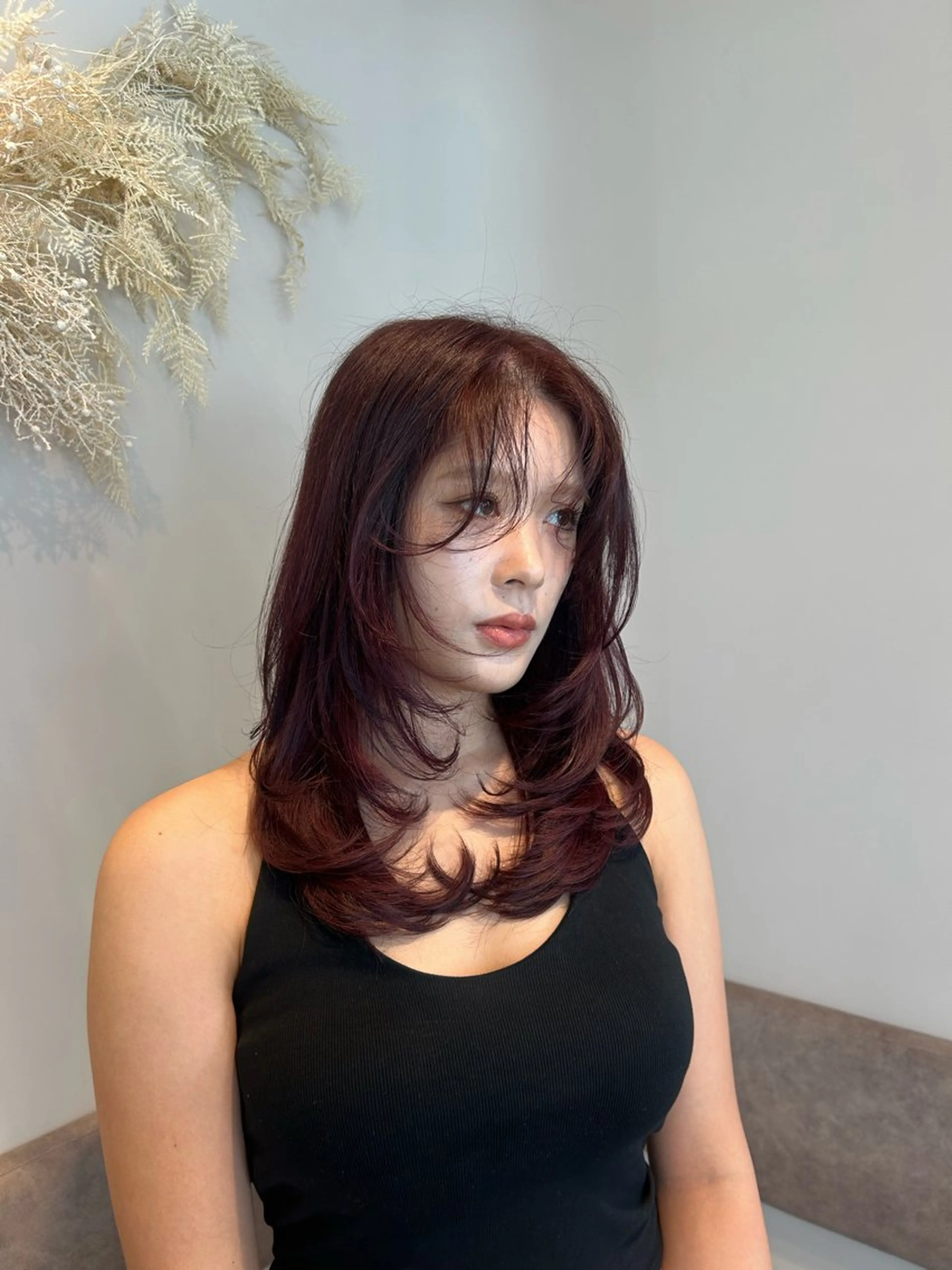 ロング 韓国風ヘア レイヤーカット mauve所属・韓国スタイル レイヤーカットのヘアスタイル