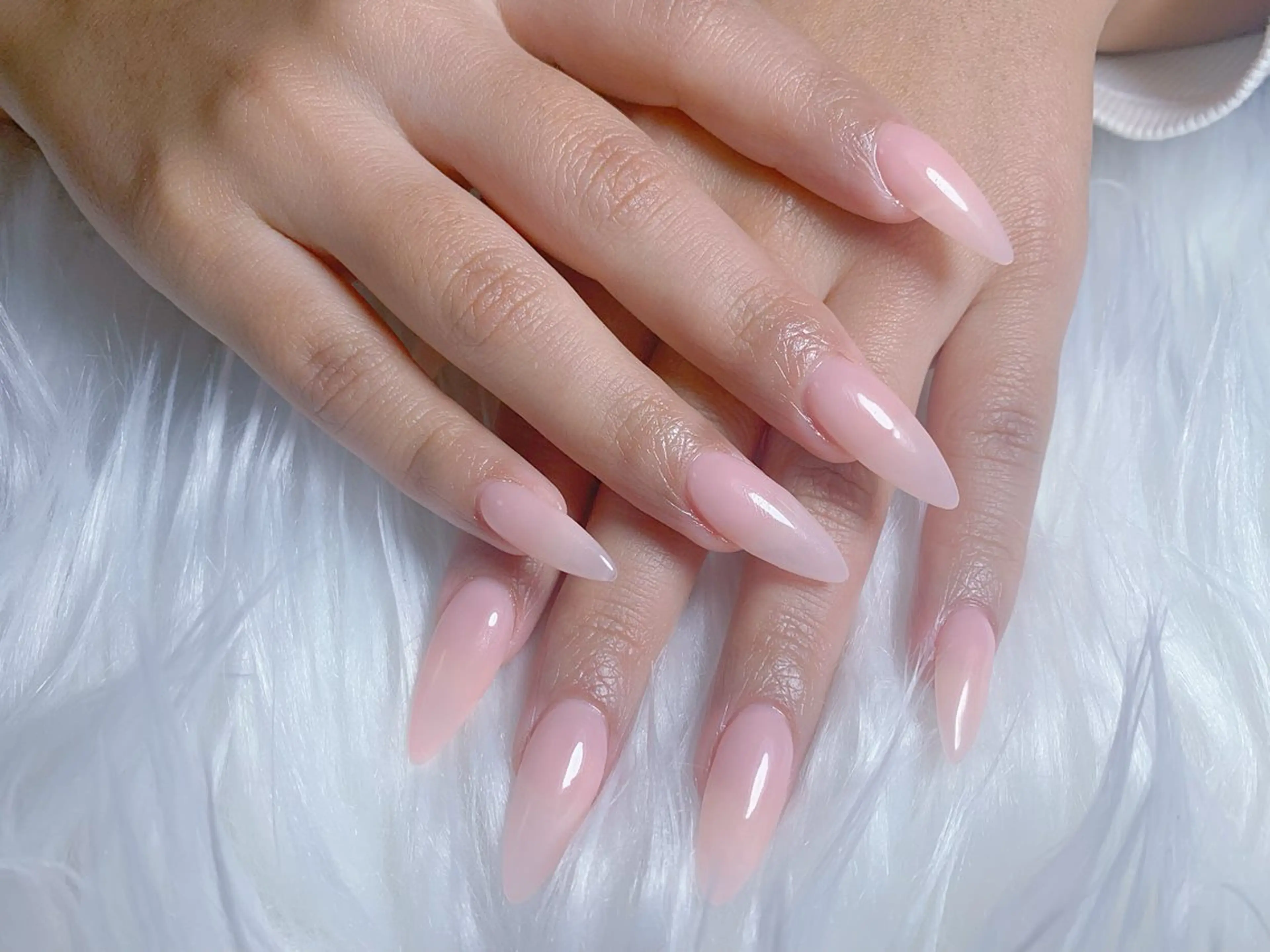 ネイル Neko nail所属・グエン ミンのネイルデザイン