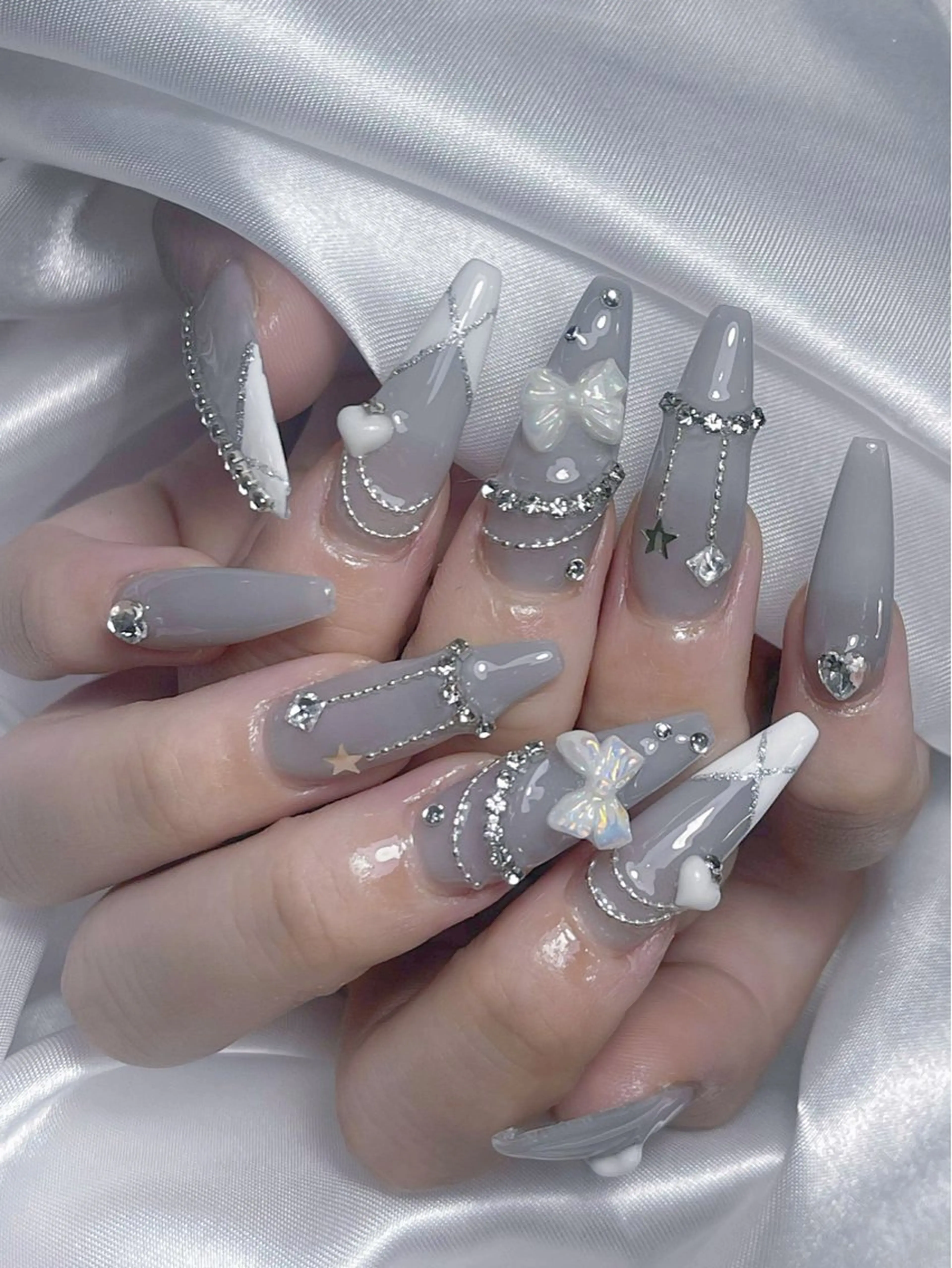 ネイル ハンドネイル LEELA NAIL STUDIO所属・LEELA NAIL STUDIOのネイルデザイン