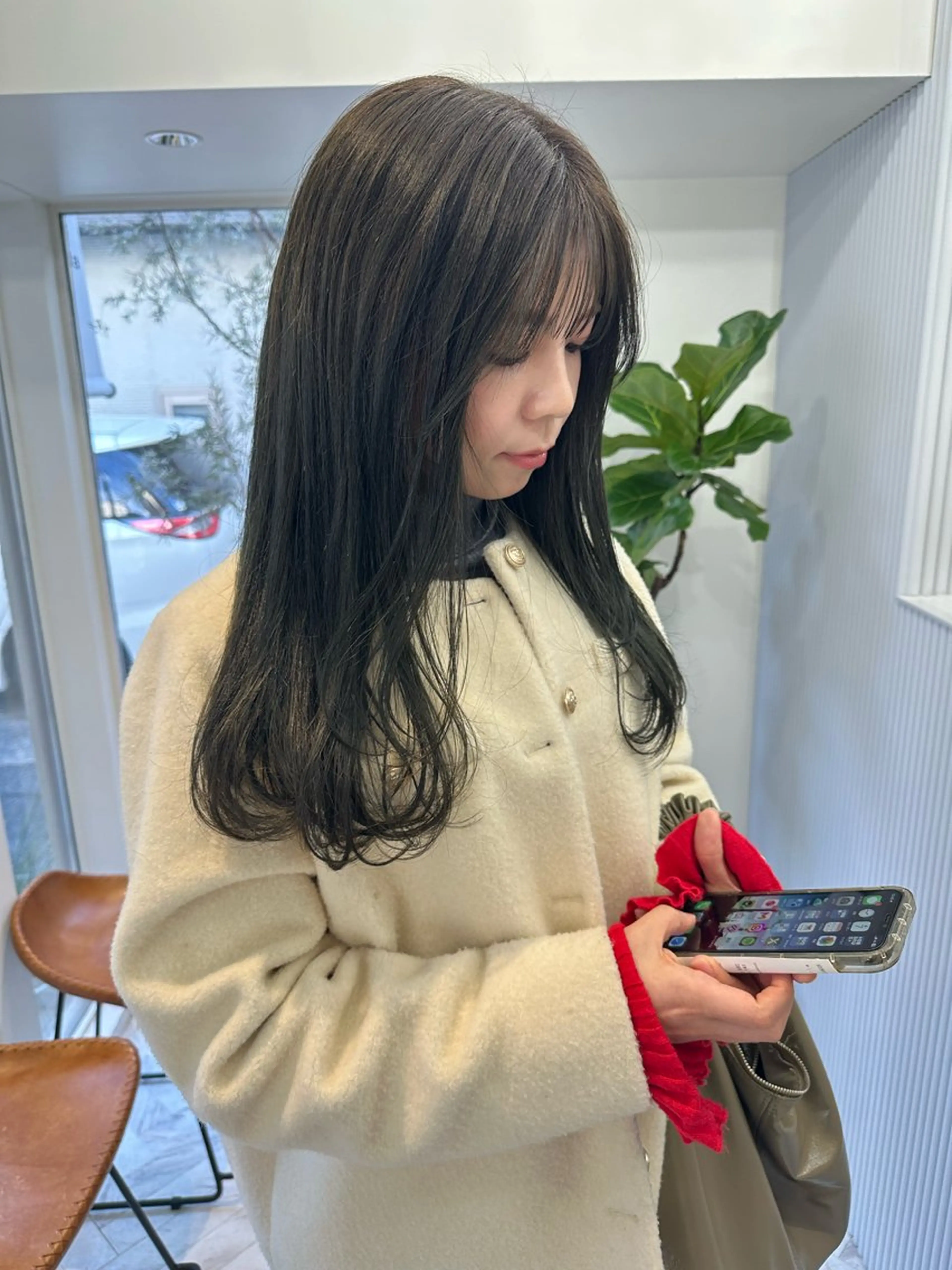 ロング カラー ブリーチ ハイトーンカラー ブリーチなしカラー ボブ ロング カット ヘアカラー トリートメント REINA☁️透明感 カラー/ぷつっと♡のヘアスタイル