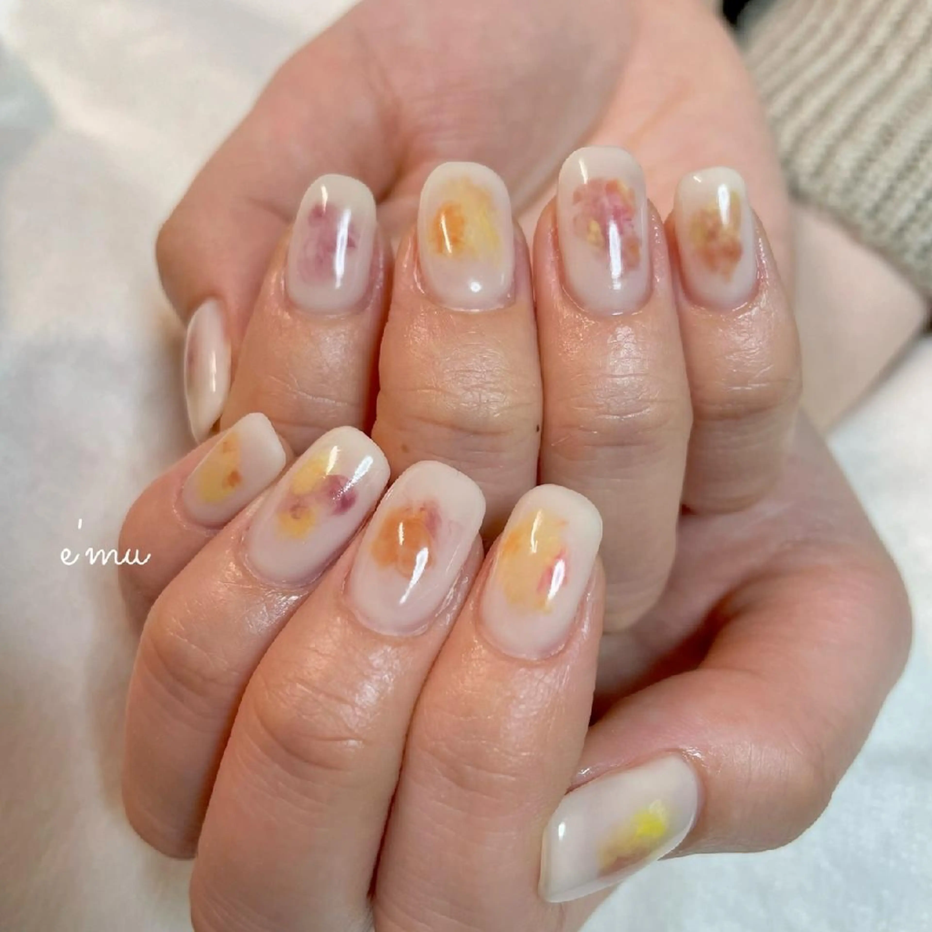 ネイル ニュアンスネイル 春ネイル ハンドネイル nail salon e'mu💐のネイルデザイン