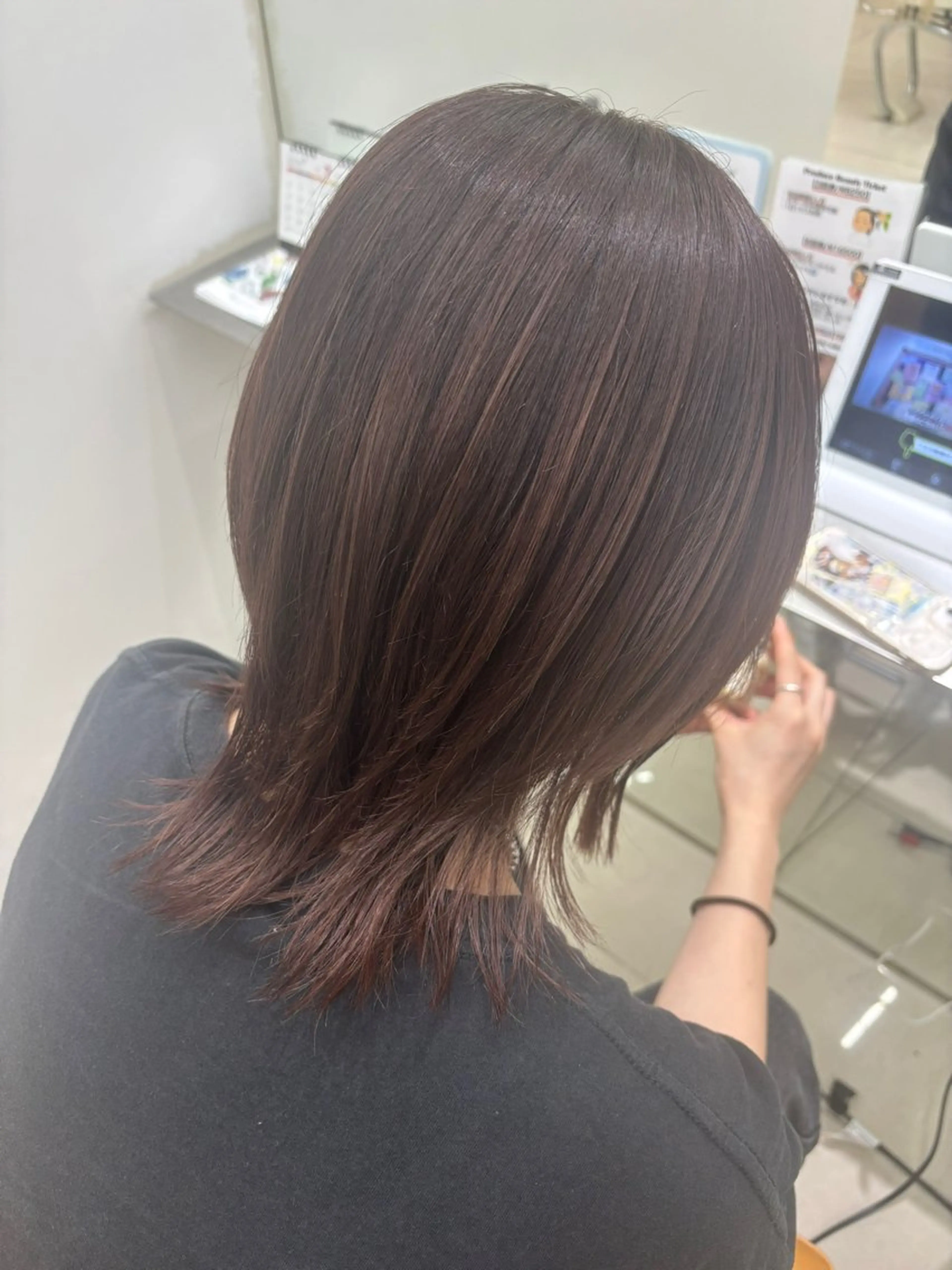 【人気No.1メニュー✨️】カット➕ワンカラーʚ🎀ɞ#ピンクブラウン#暖色カラー#髪質改善カラー#艶カラーの写真