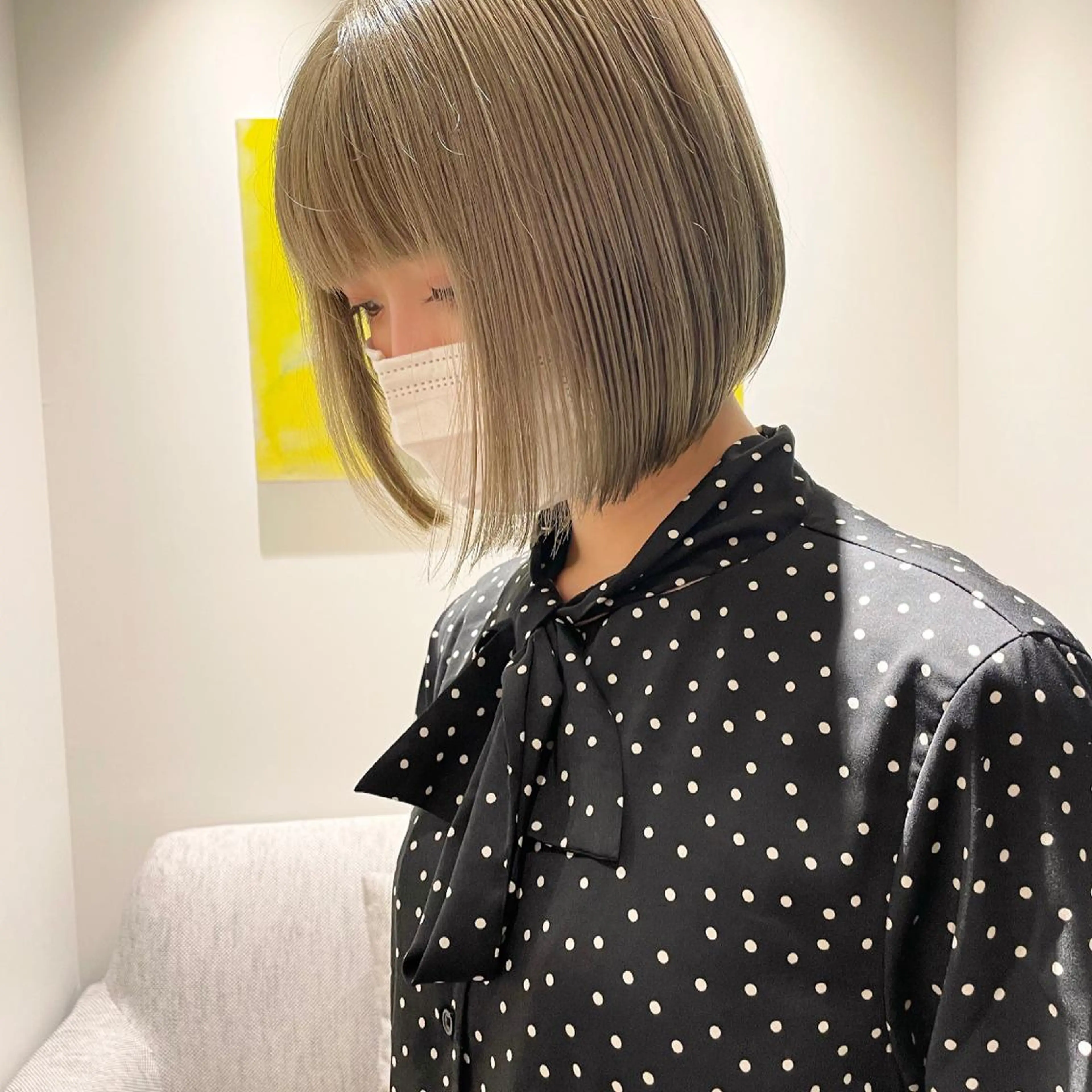 ショート カラー ベージュカラー ブリーチ ヘアカラー トリートメント ボブ/レイヤー/ケア パーマ/リュウタのヘアスタイル