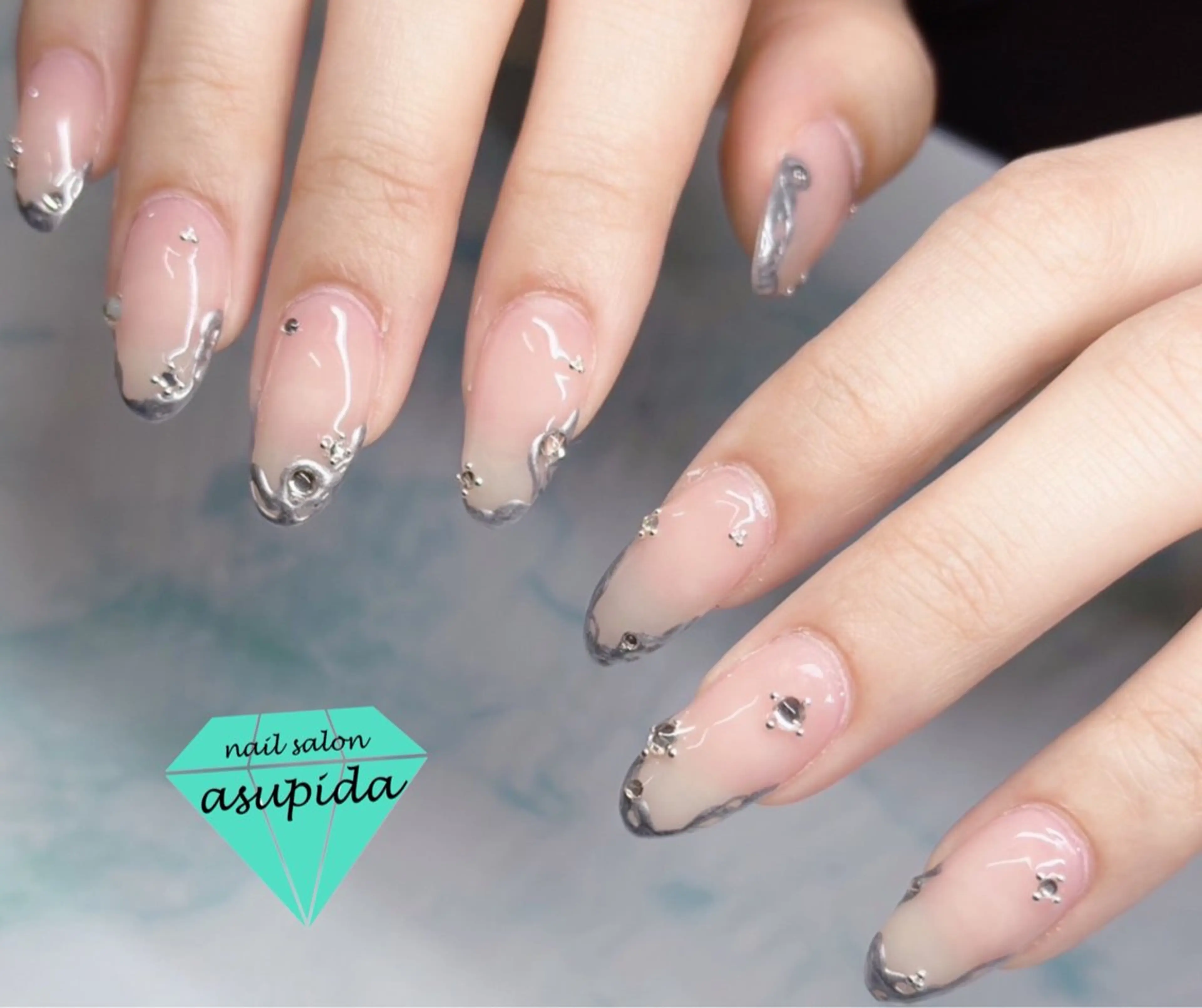 ネイル ハンドネイル nailsalon asupida所属・nail salon asupidaのネイルデザイン