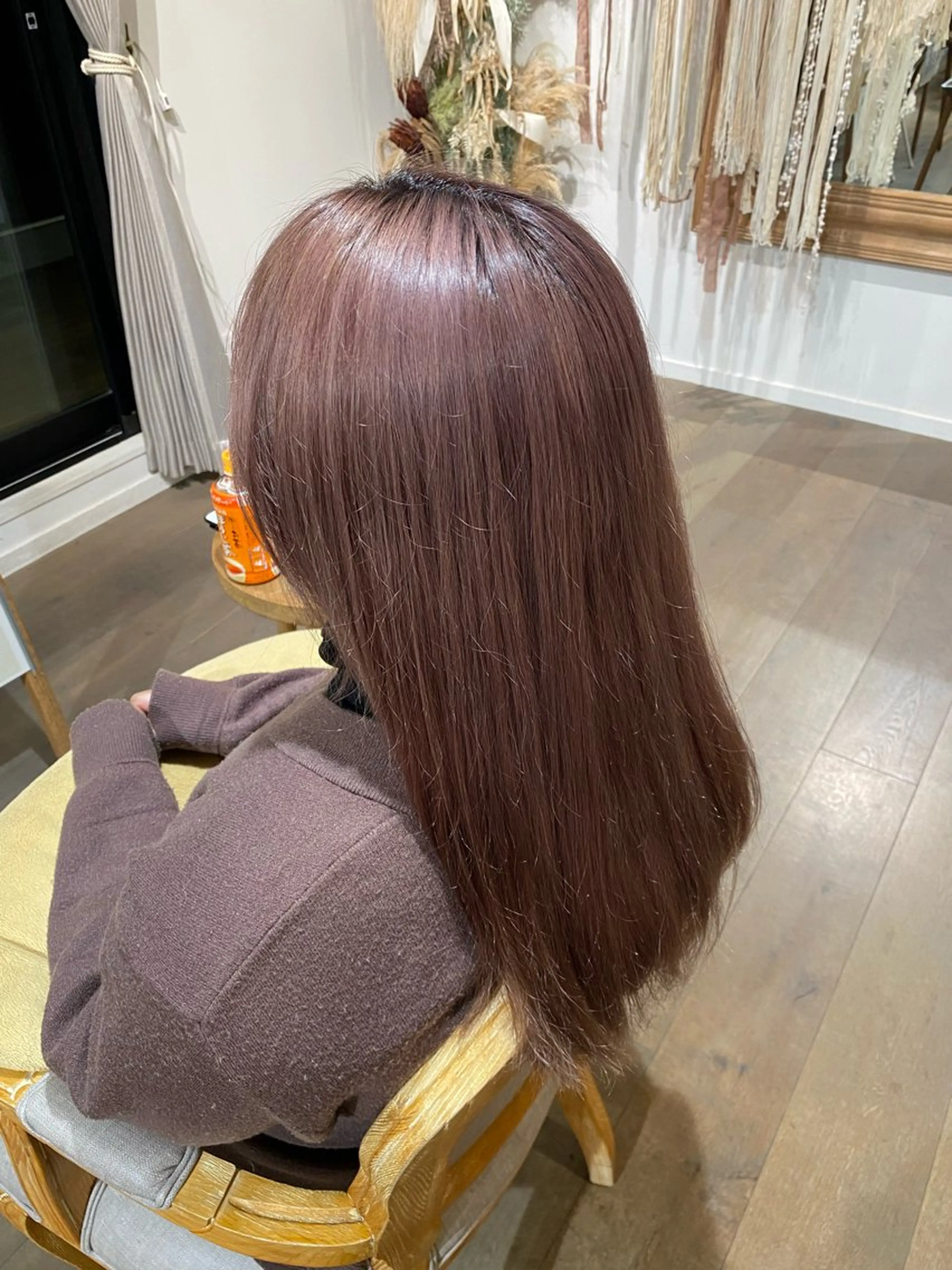 ロング カラー ベージュカラー ピンクカラー ピンクベージュ diar江ノ島所属・mai🤍透明感/ 縮毛矯正/藤沢江ノ島のヘアスタイル