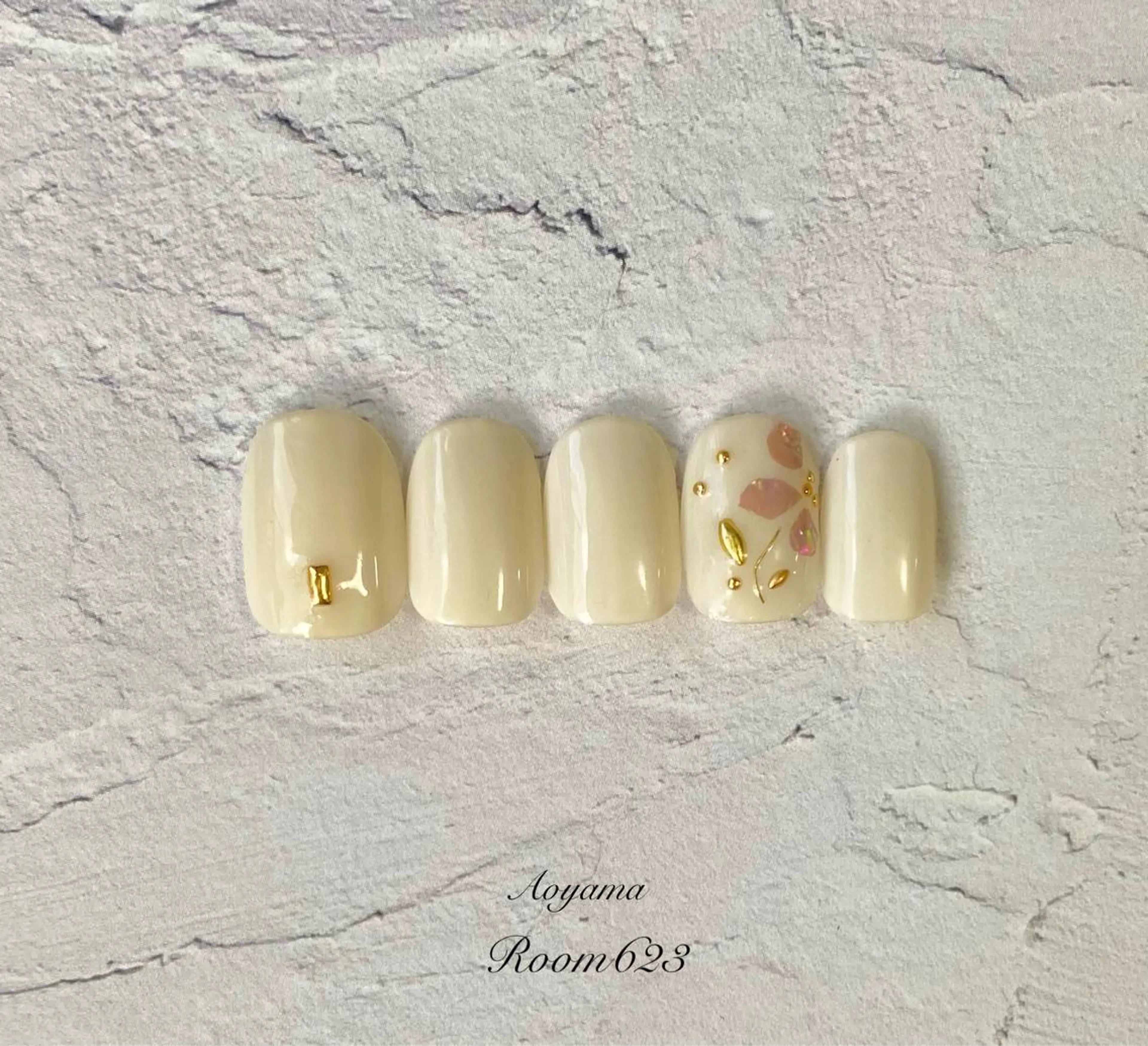 ネイル 青山ルーム735 yukiのネイルデザイン