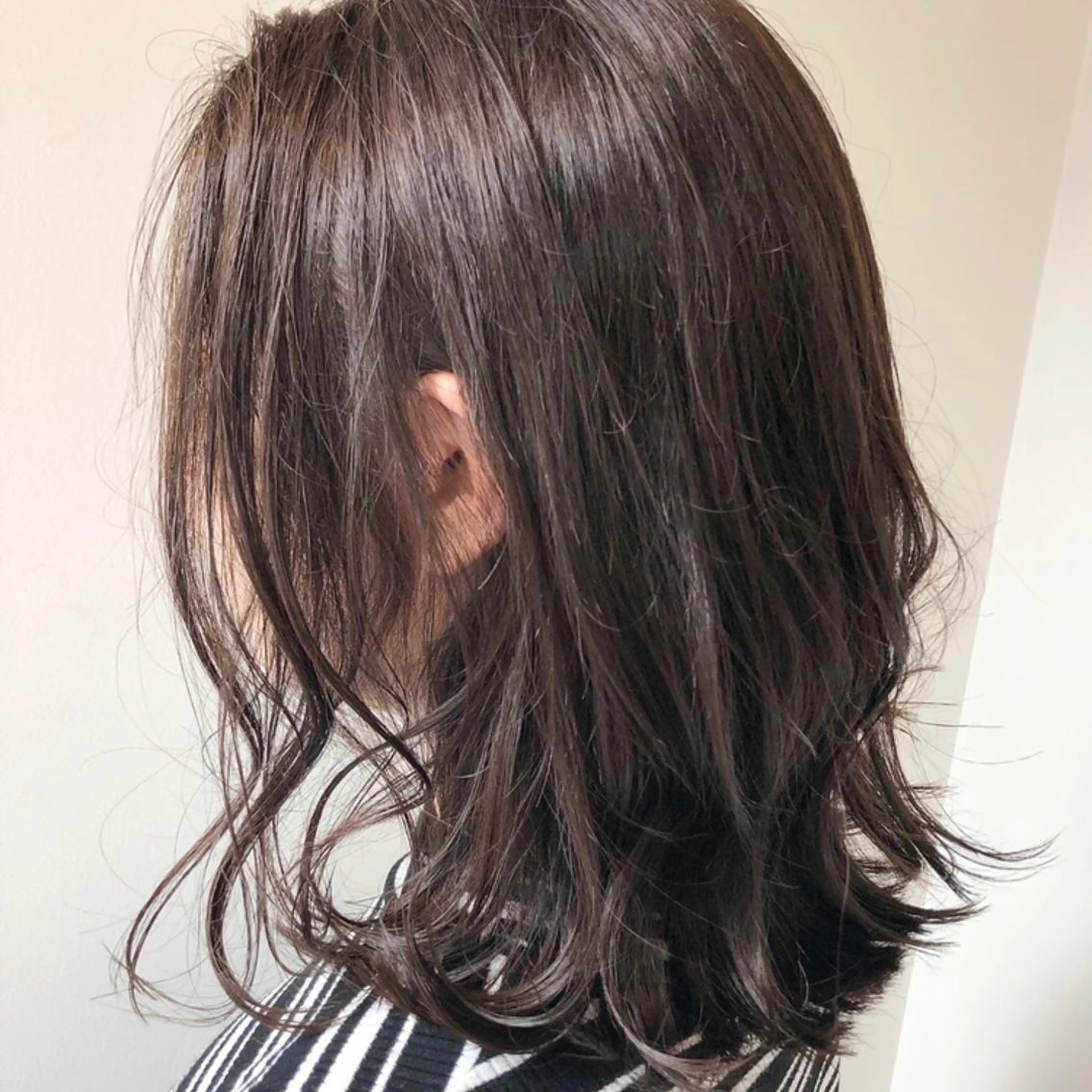 セミロング カラー ブラウンカラー モカブラウン カット ヘアカラー トリートメント インナーカラー|前髪 カットKANNA🤍のヘアスタイル