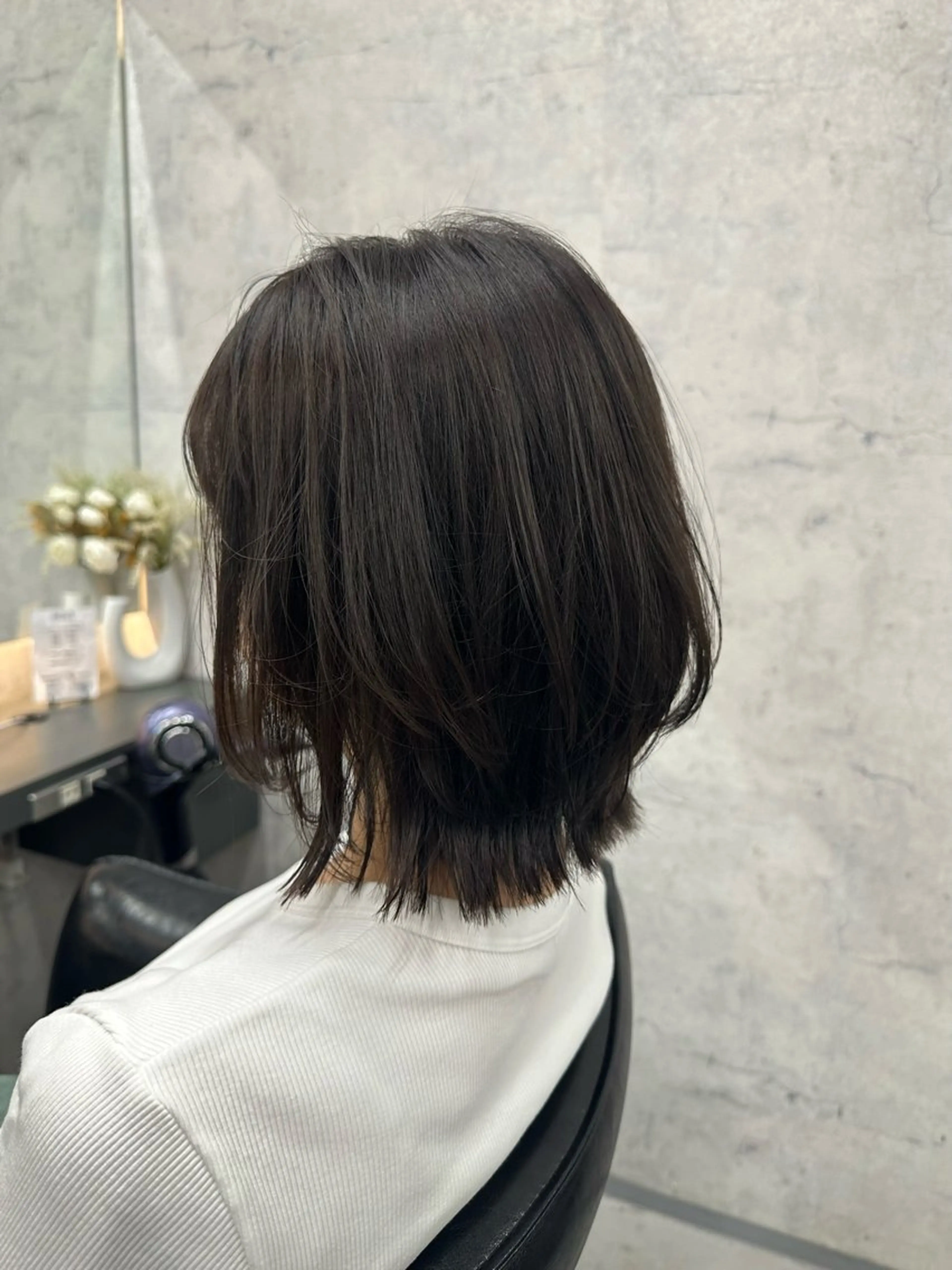 ミディアム カラー Misora/ボブ/ レイヤー/艶カラーのヘアスタイル