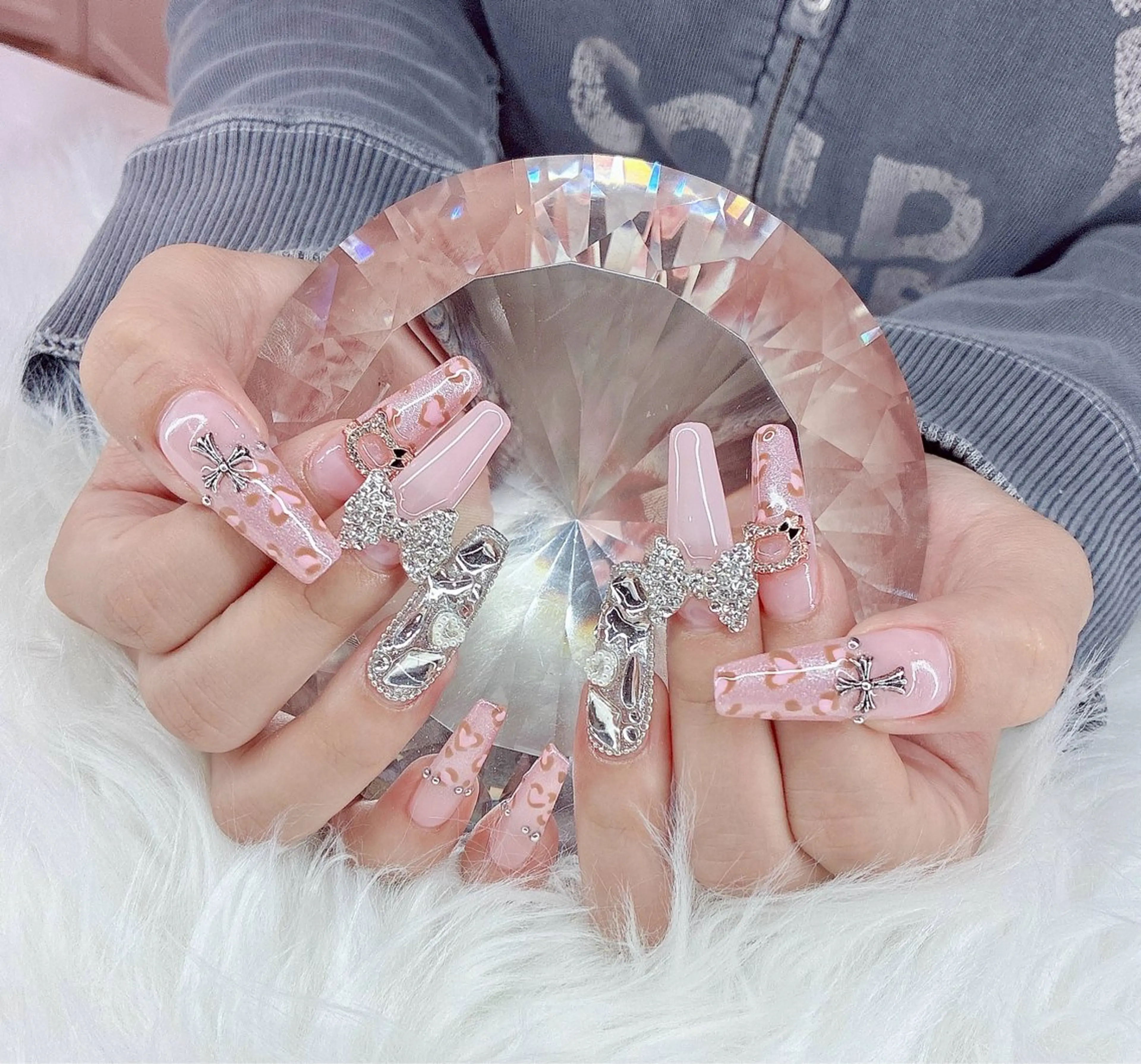 ネイル ハンドネイル LoaChaton kaeのネイルデザイン