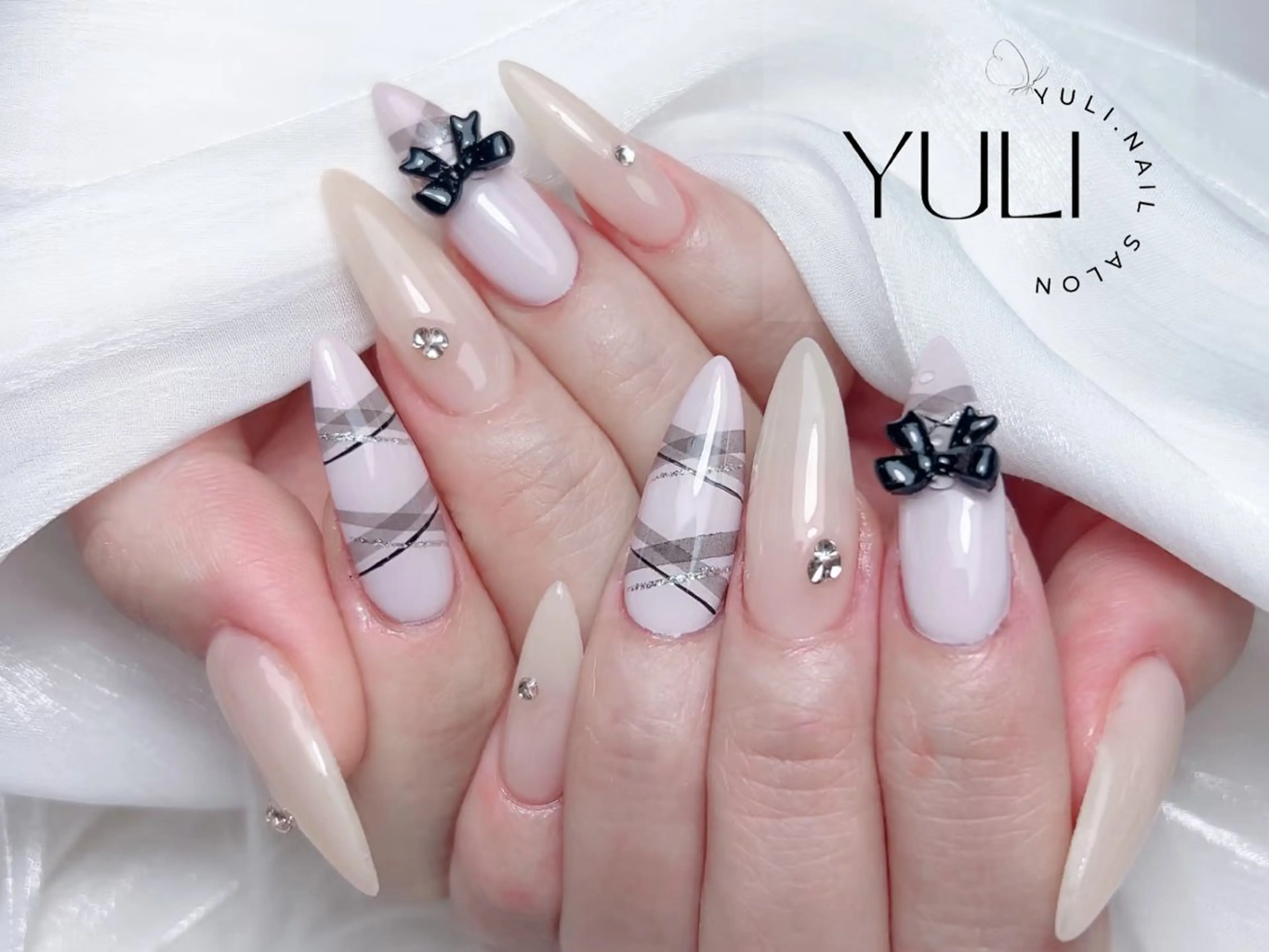 ネイル ハンドネイル 🎀YULI_ Nail 🎀新宿店のネイルデザイン