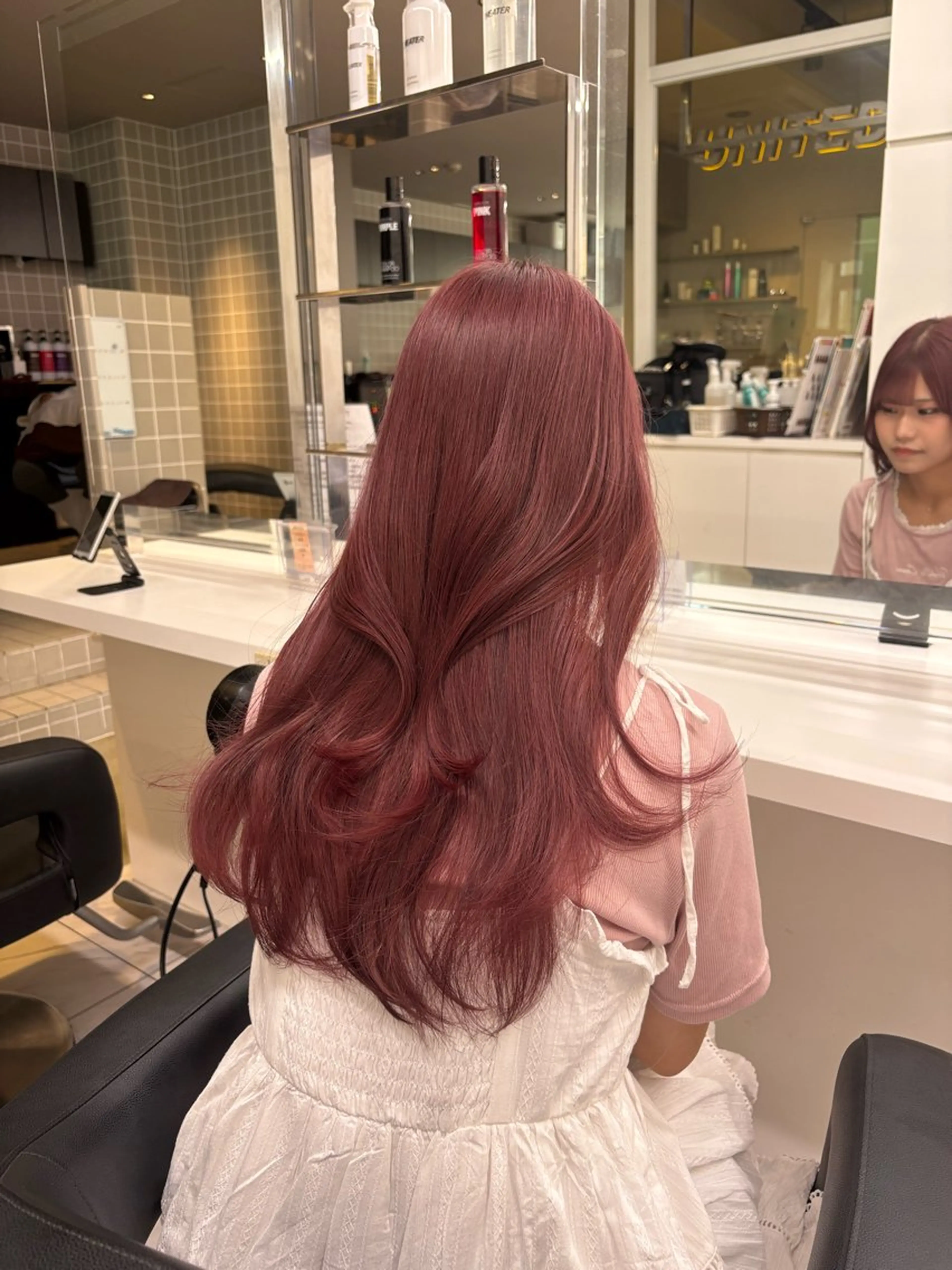 カラー ヘアカラー トリートメント beige🤎ダブル カラー/レイヤー🧸のヘアスタイル