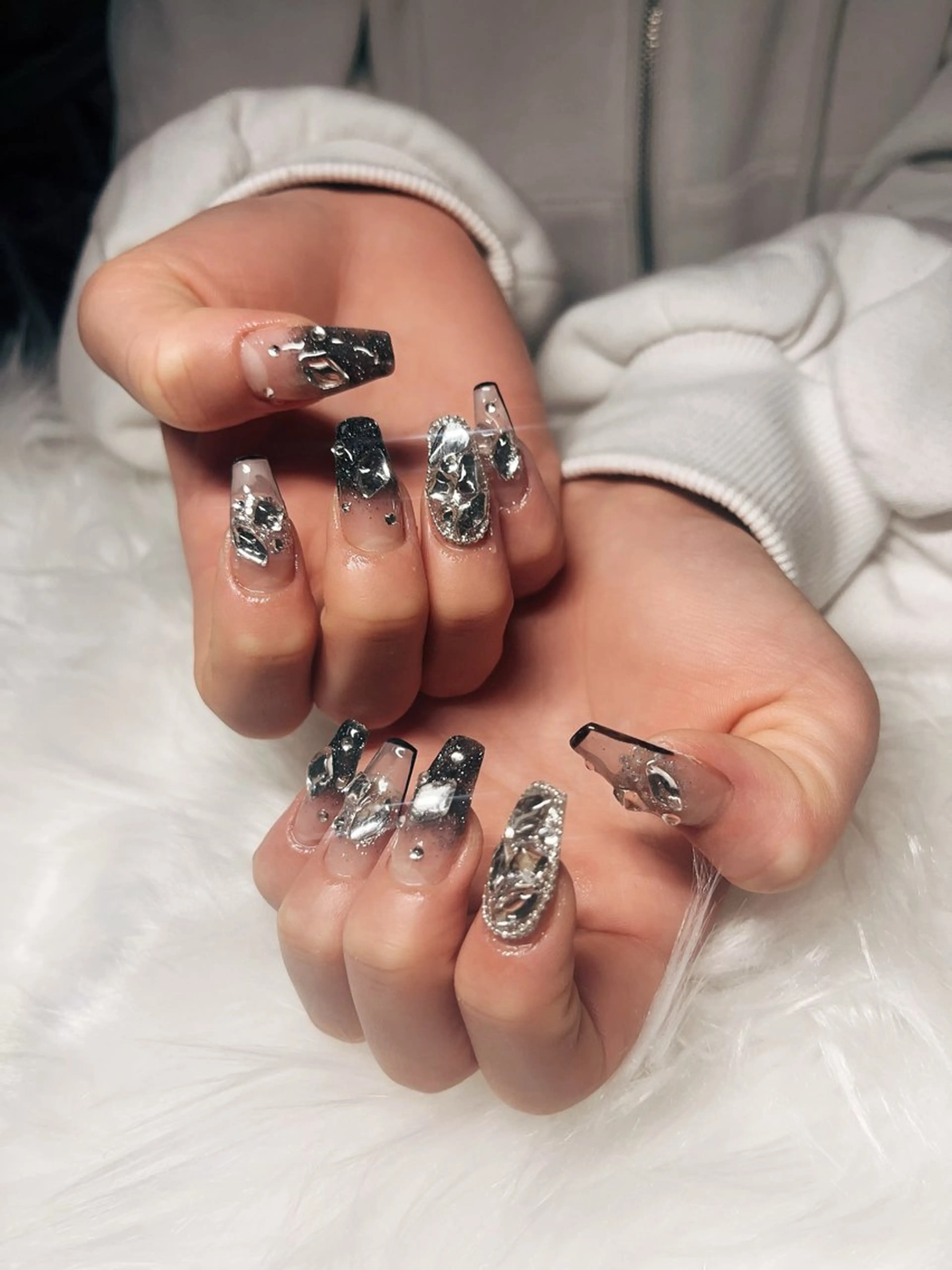ネイル ハンドネイル MIYA  nail&   eyelash所属・MIYA NAIL シシのネイルデザイン