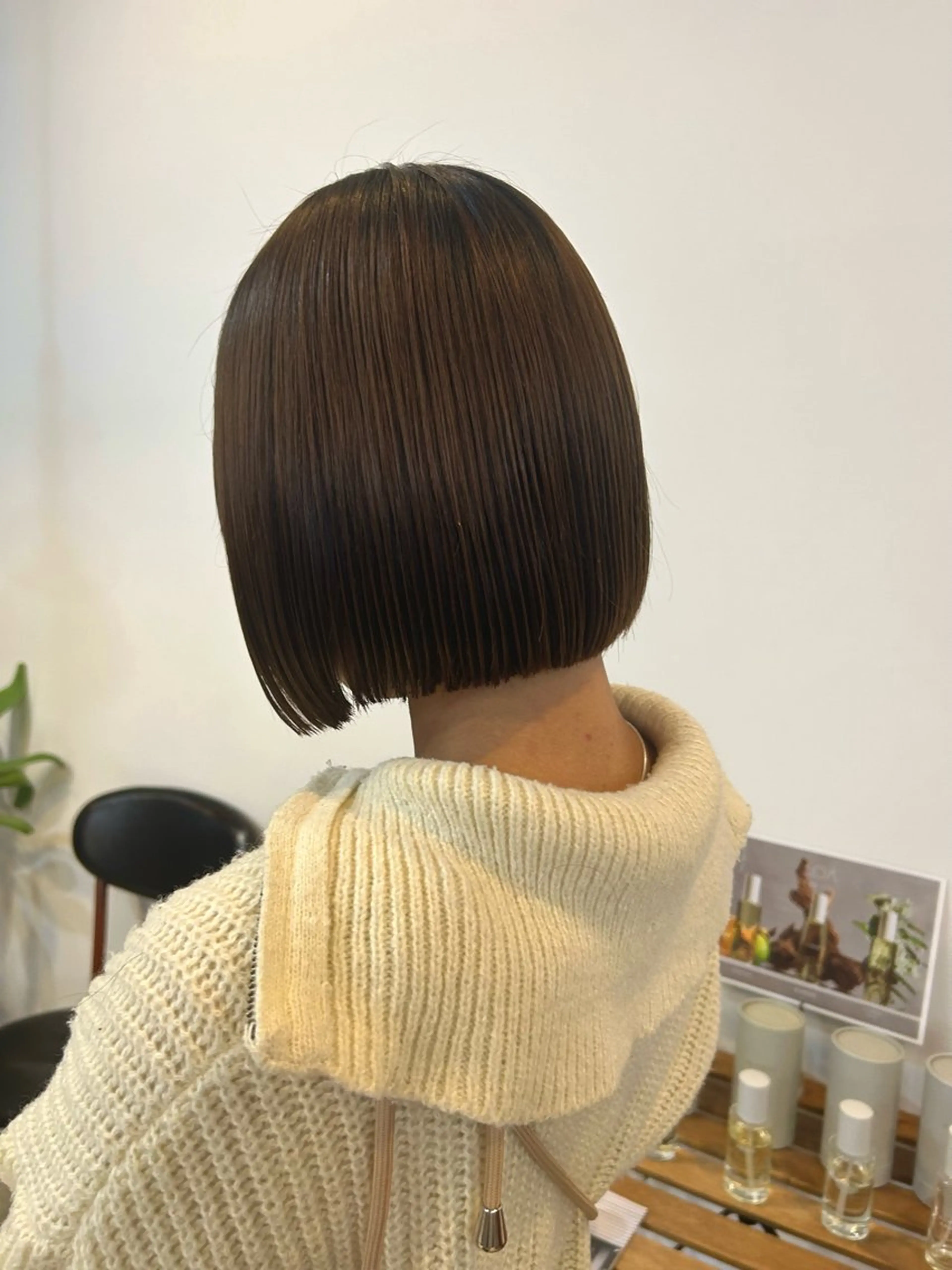 ショート 切りっぱなしボブ ボブ 外ハネヘア カット plus HAIR いずみのヘアスタイル