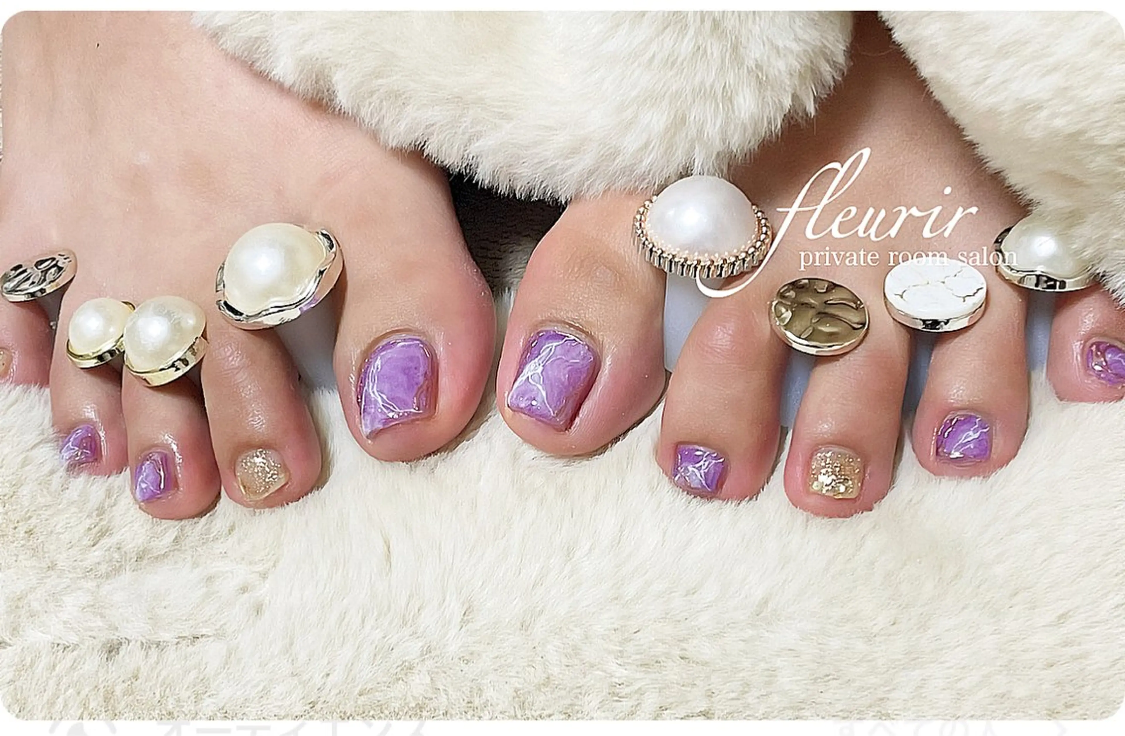 ネイル アートネイル ゴールド ラメ(グリッター) 大理石ネイル(マーブル) ミラーネイル フルリール 【プライベートサロンのネイルデザイン