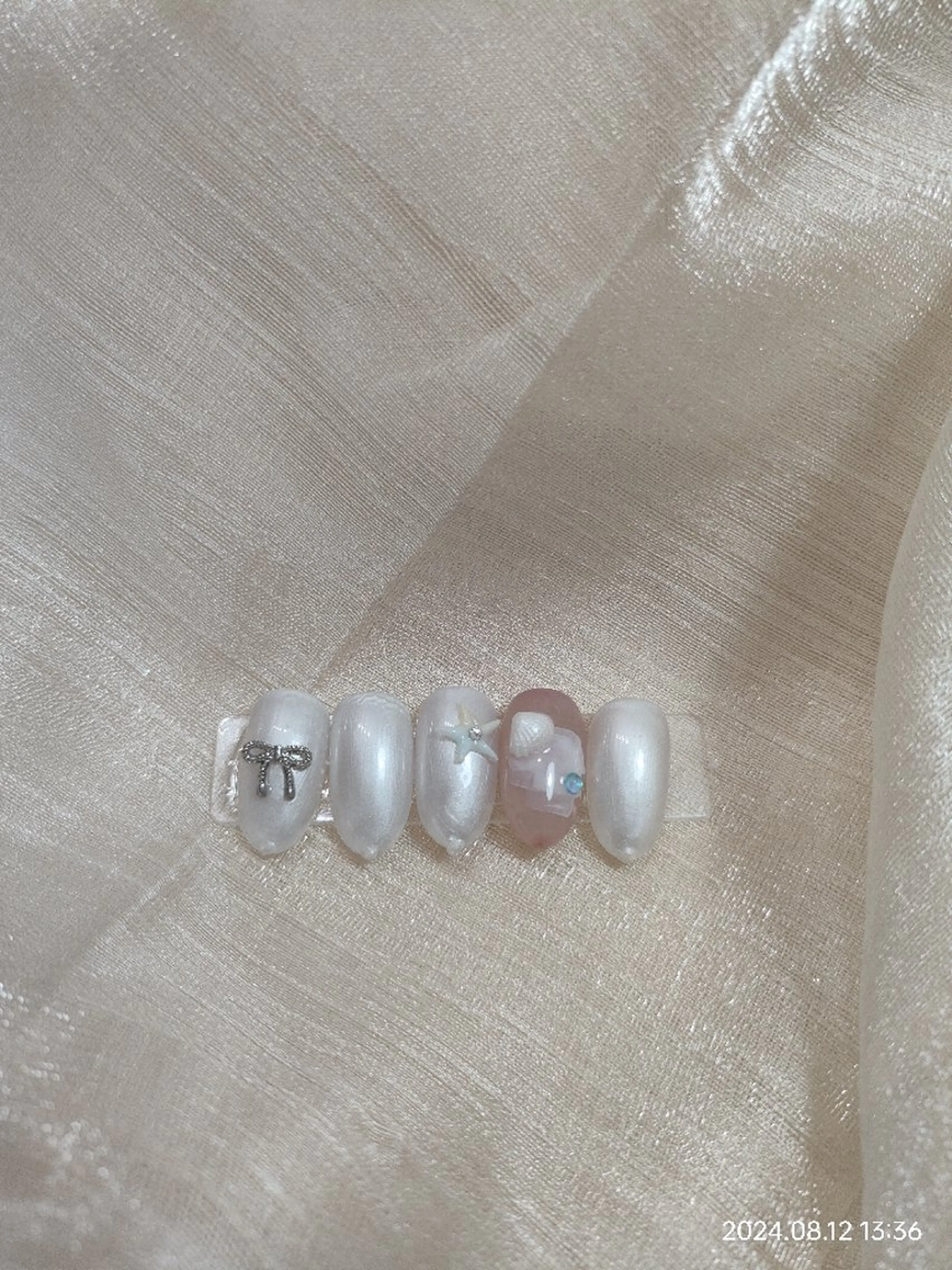 ネイル ハンドネイル nail circlesのネイルデザイン