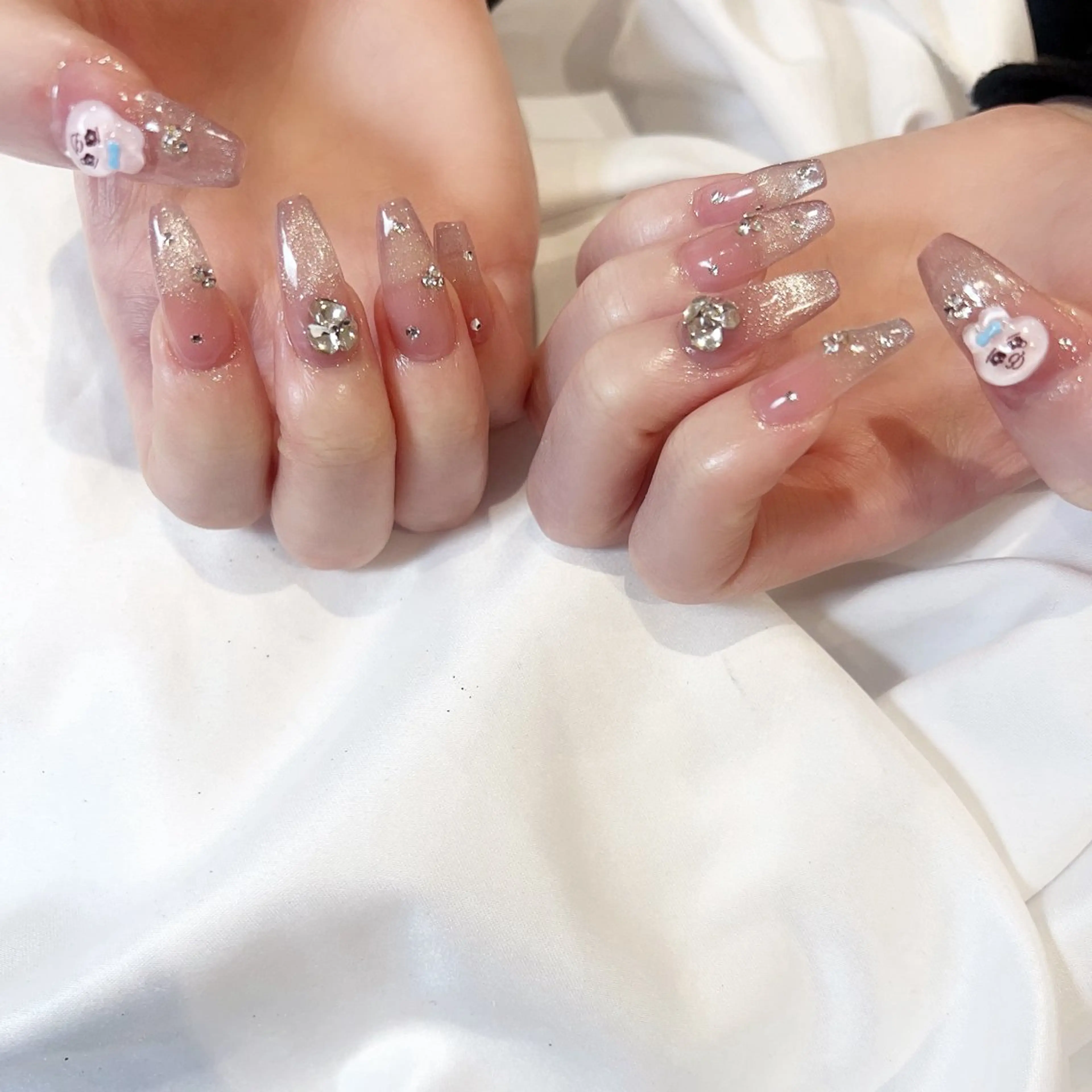 ネイル nailstudio ′ecole所属・nailstudio ′ecoleのネイルデザイン