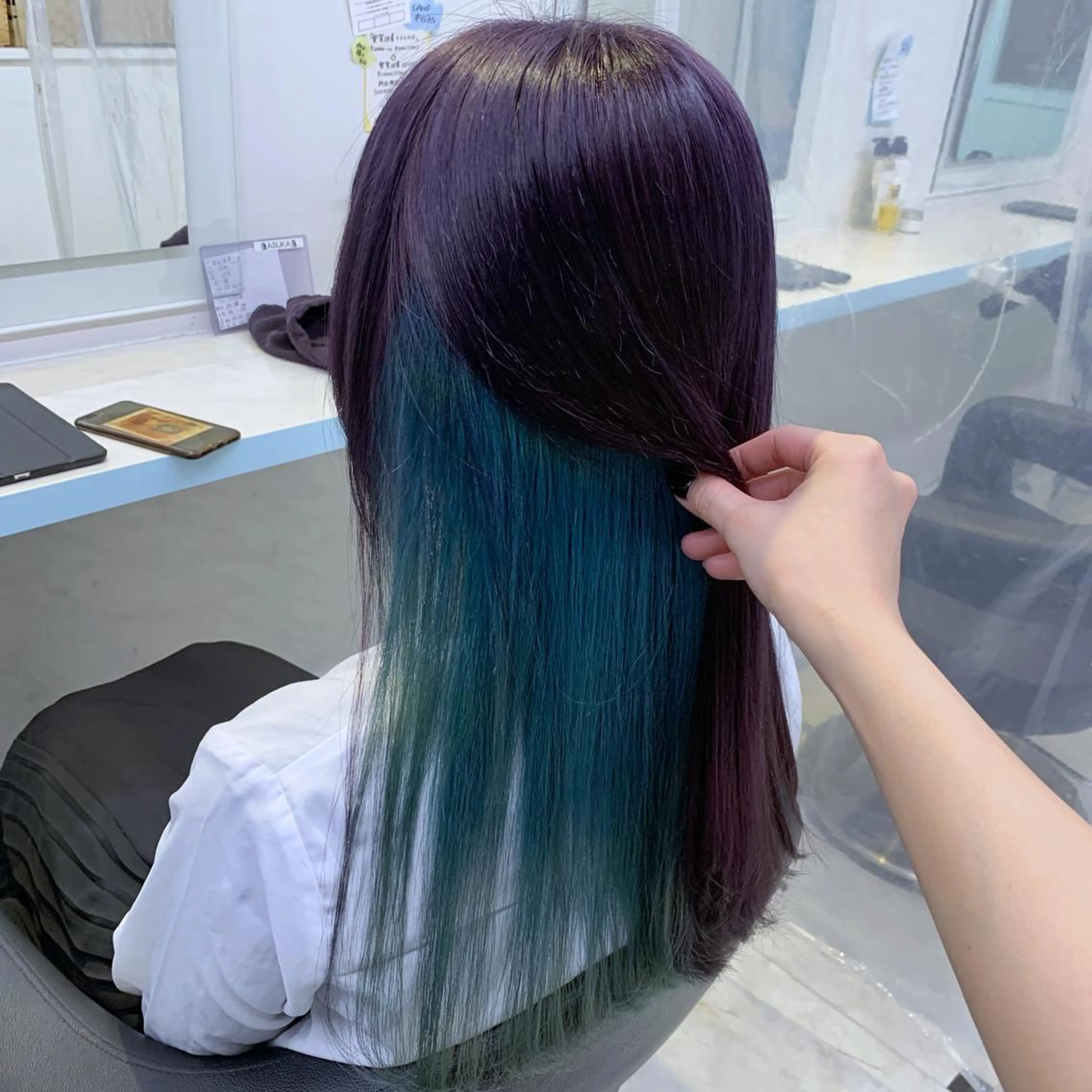 【💭チラッと可愛いインナーカラー💭】ブリーチありダブルカラー《ブリーチ＋カラー＋オリジナルトリートメント》の写真