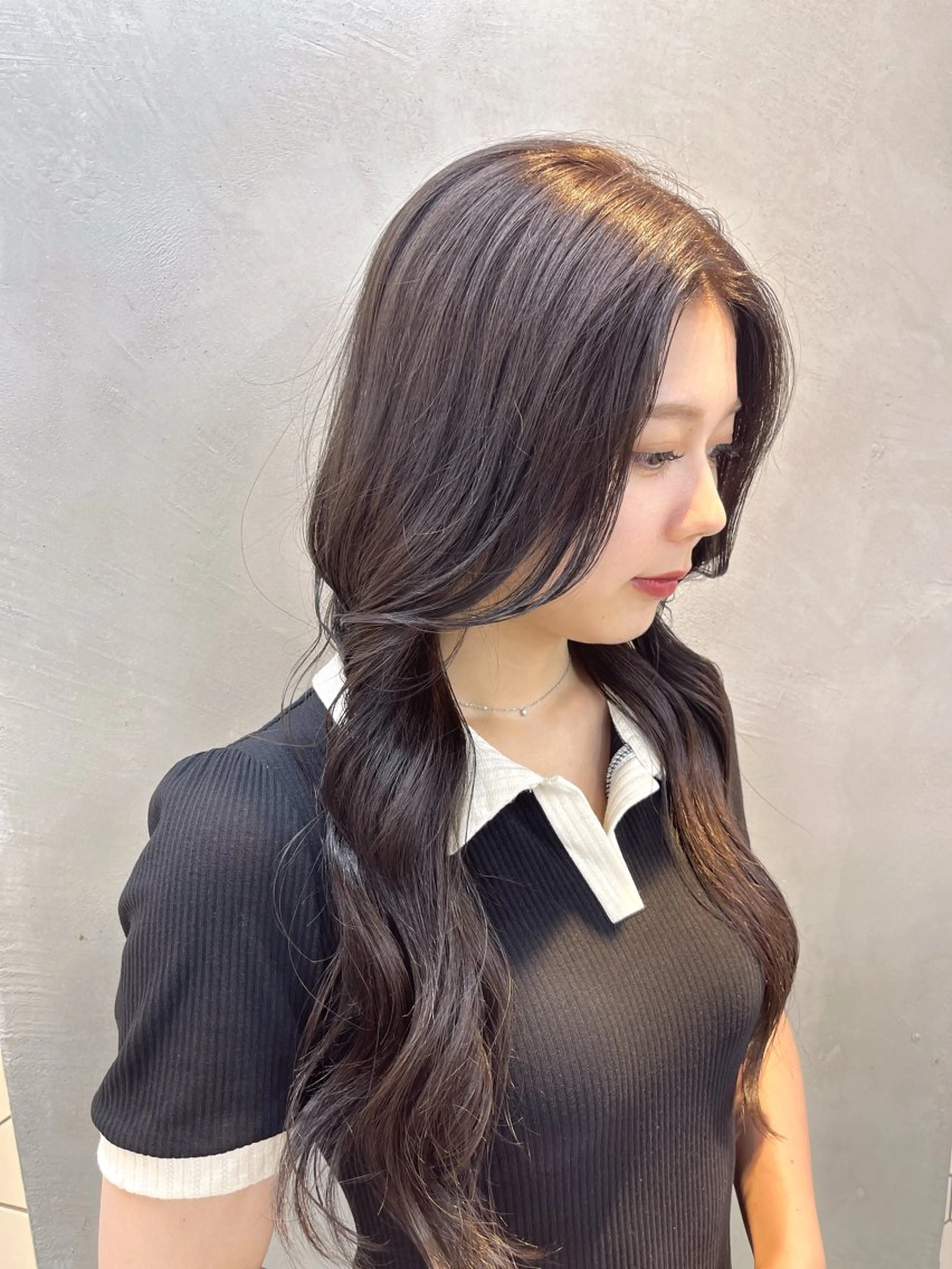 ロング カラー TENSHO 原宿　ハイトーンのヘアスタイル