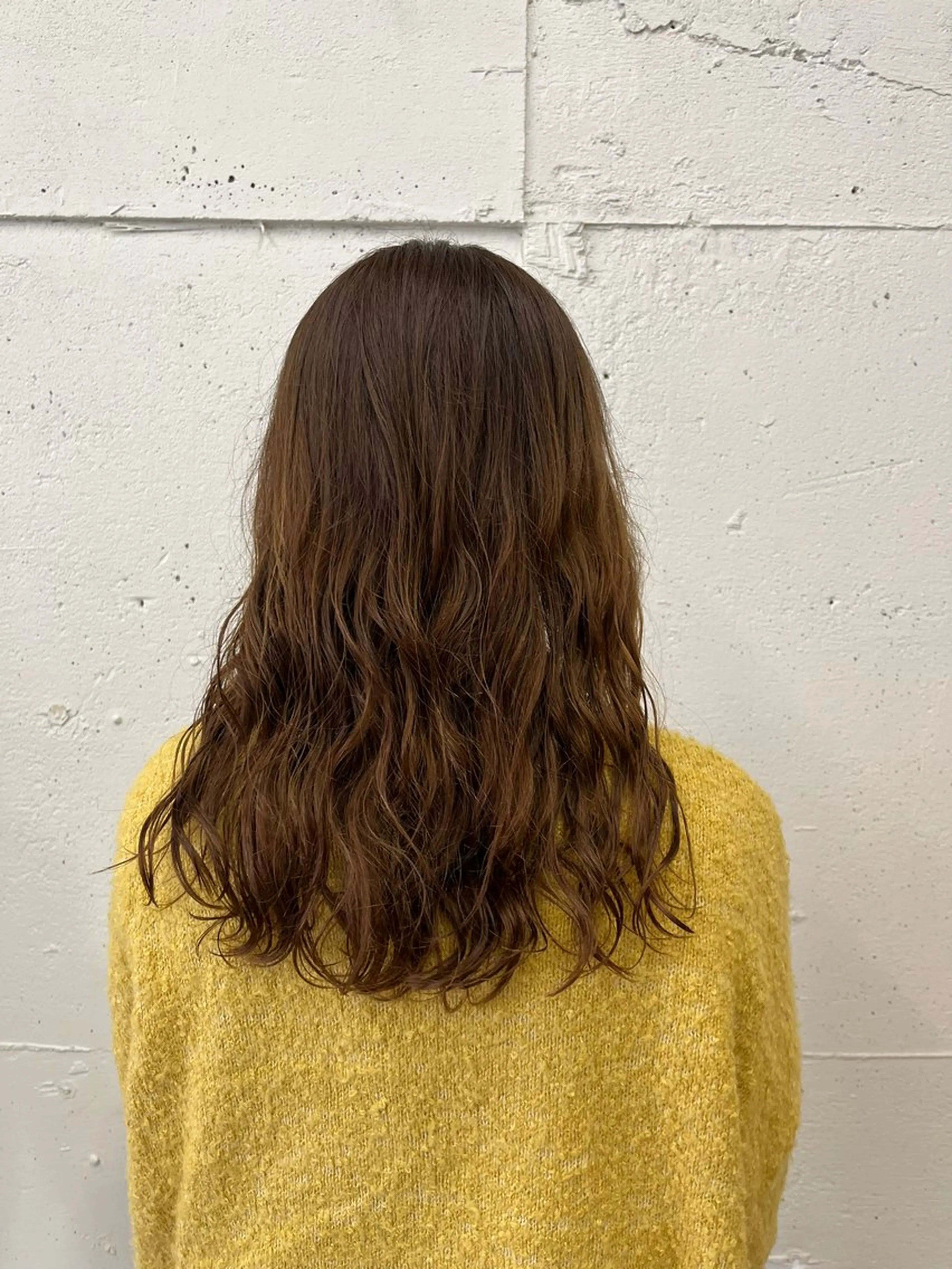 セミロング パーマ セミロングパーマ hair make grace所属・山田 綺音のヘアスタイル